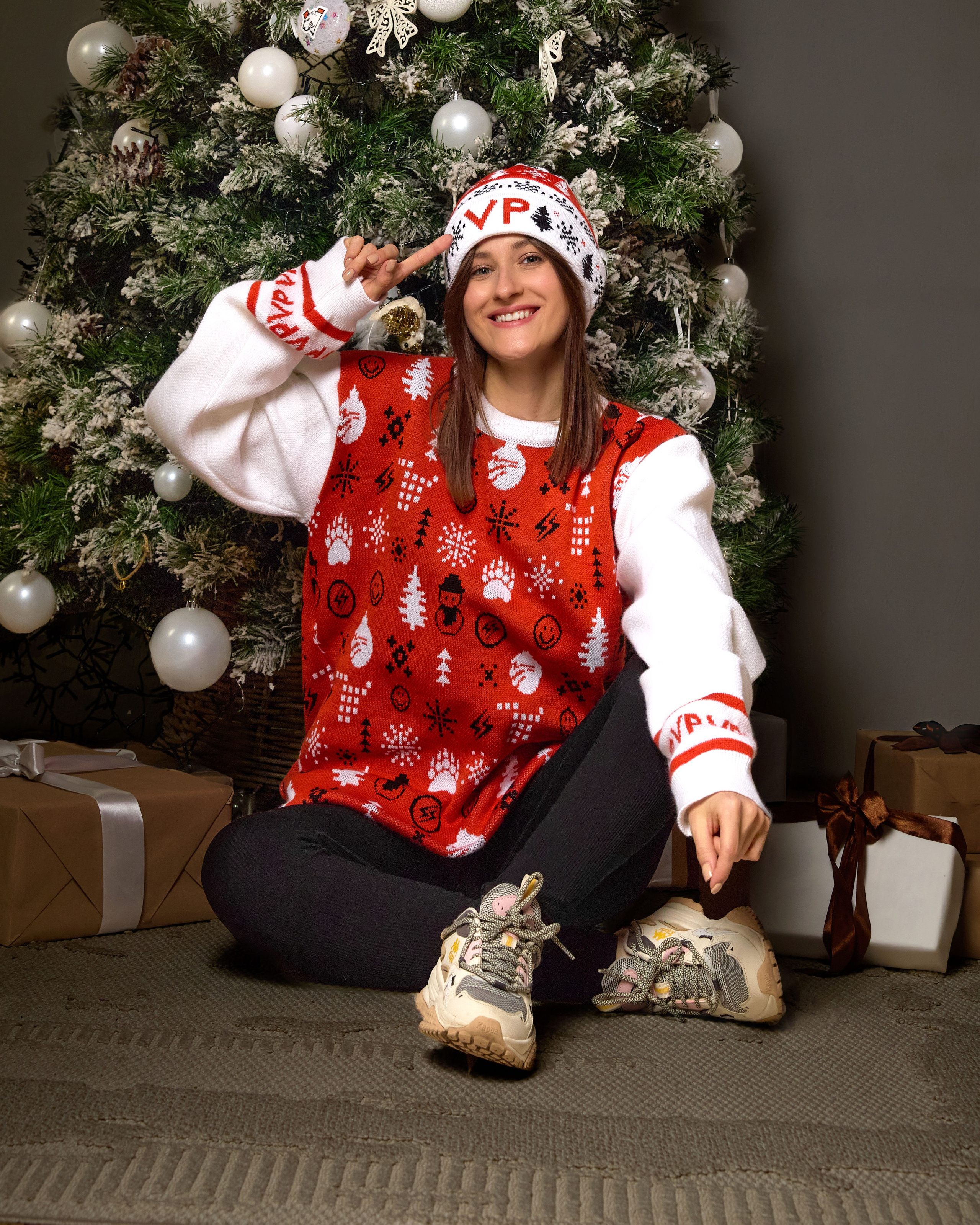 Virtus PRO Christmas. Святослав Лебедев | Рекламный фотограф — Коммерческая съемка, Арт-дирекшн, AI-интеграция