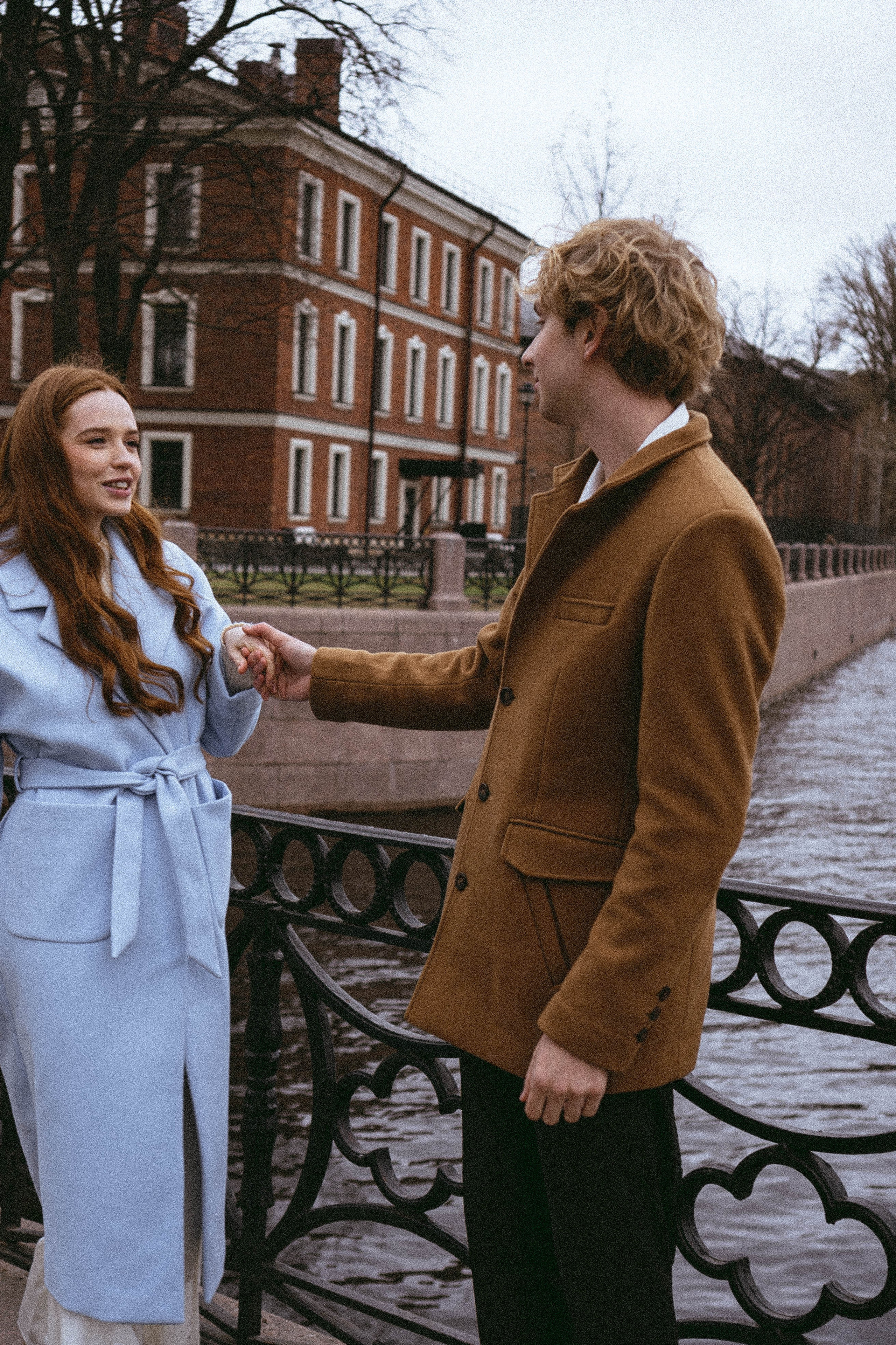 СВАДЕБНАЯ ПРОГУЛКА ПО ПЕТРОГРАДКЕ ВЕСНОЙ (ФОТОСЕССИИЯ ПАРЫ СВАДЕБНАЯ). Профессиональный фотограф, Санкт-Петербург — Виктория Богомолова