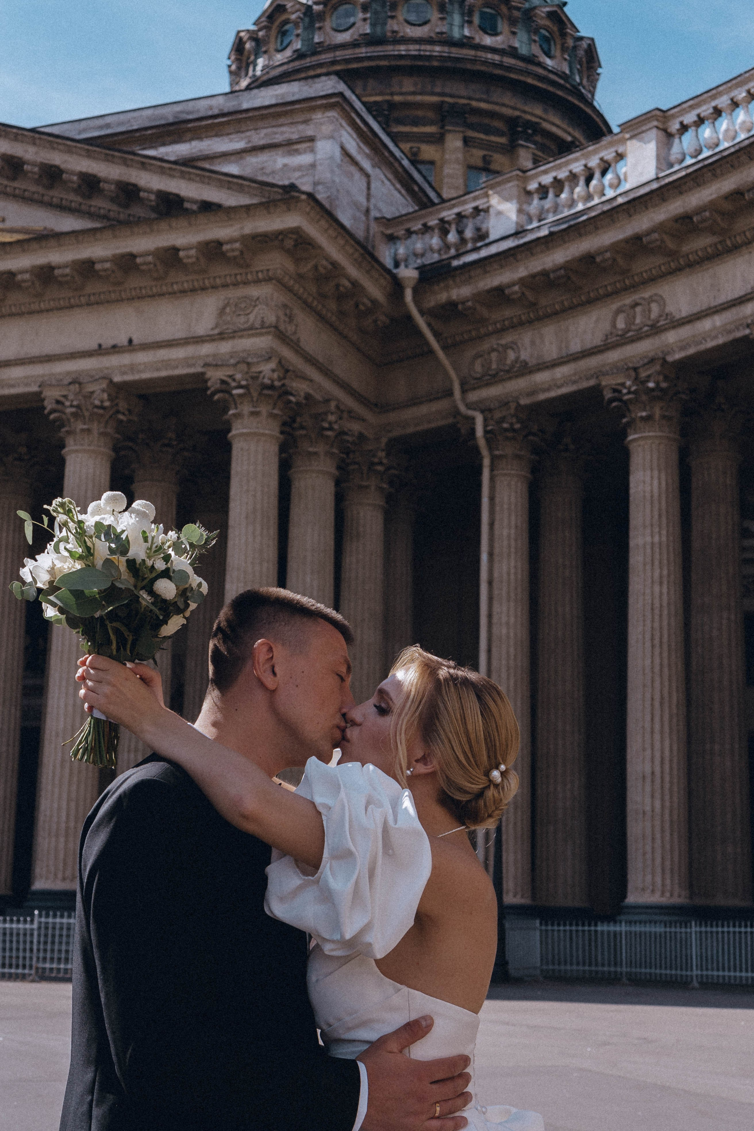 СВАДЕНБНАЯ СЬЕМКА НА КАТЕРЕ ПО КАНАЛАМ САНКТ-ПЕТЕРБУРГА И В АКВАТОРИИ НЕВЫ. Профессиональный фотограф, Санкт-Петербург — Виктория Богомолова