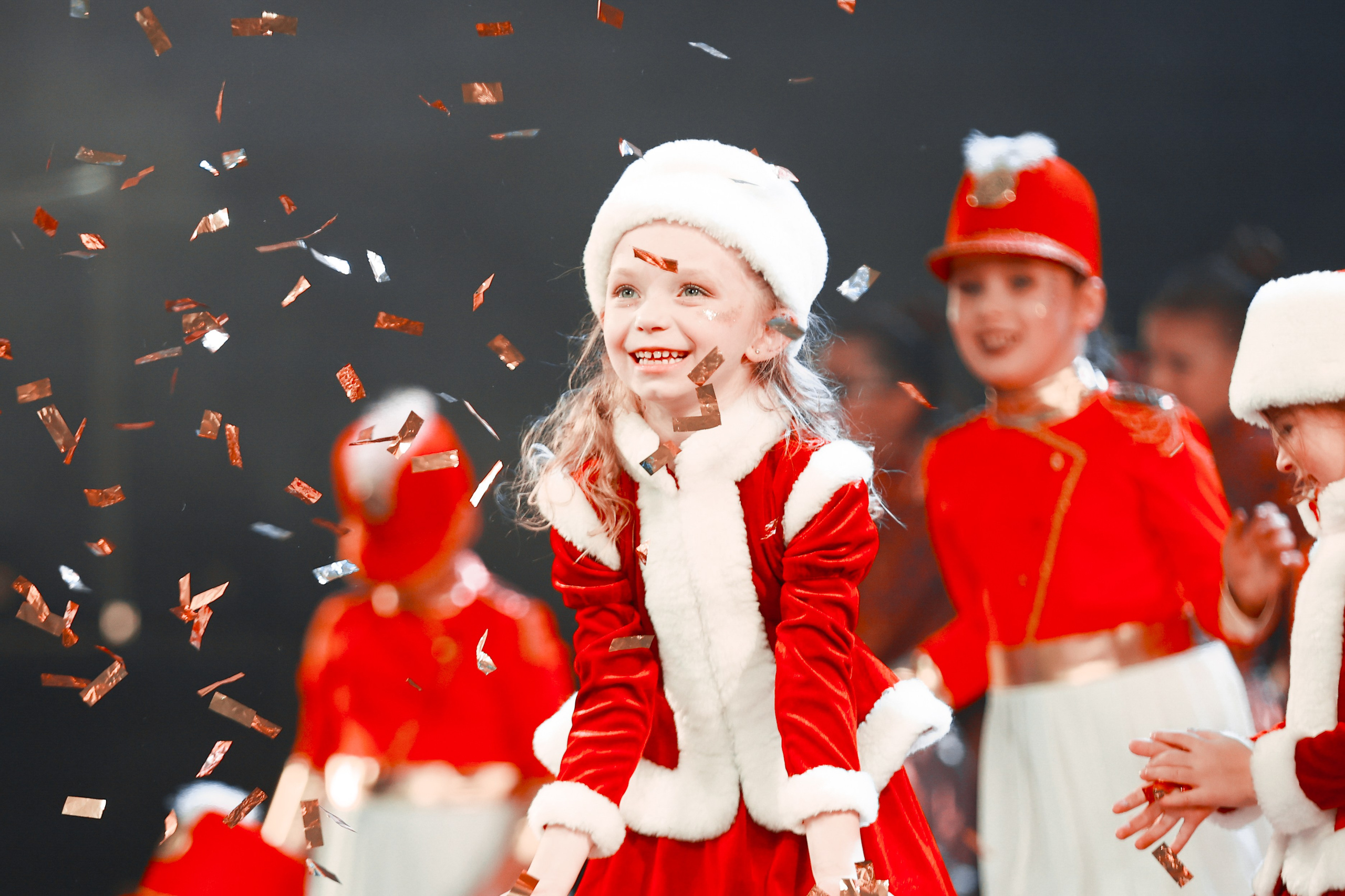 TODES Новогодняя перезагрузка 2024. MIG — студия спортивной фотографии Михаила Голянского