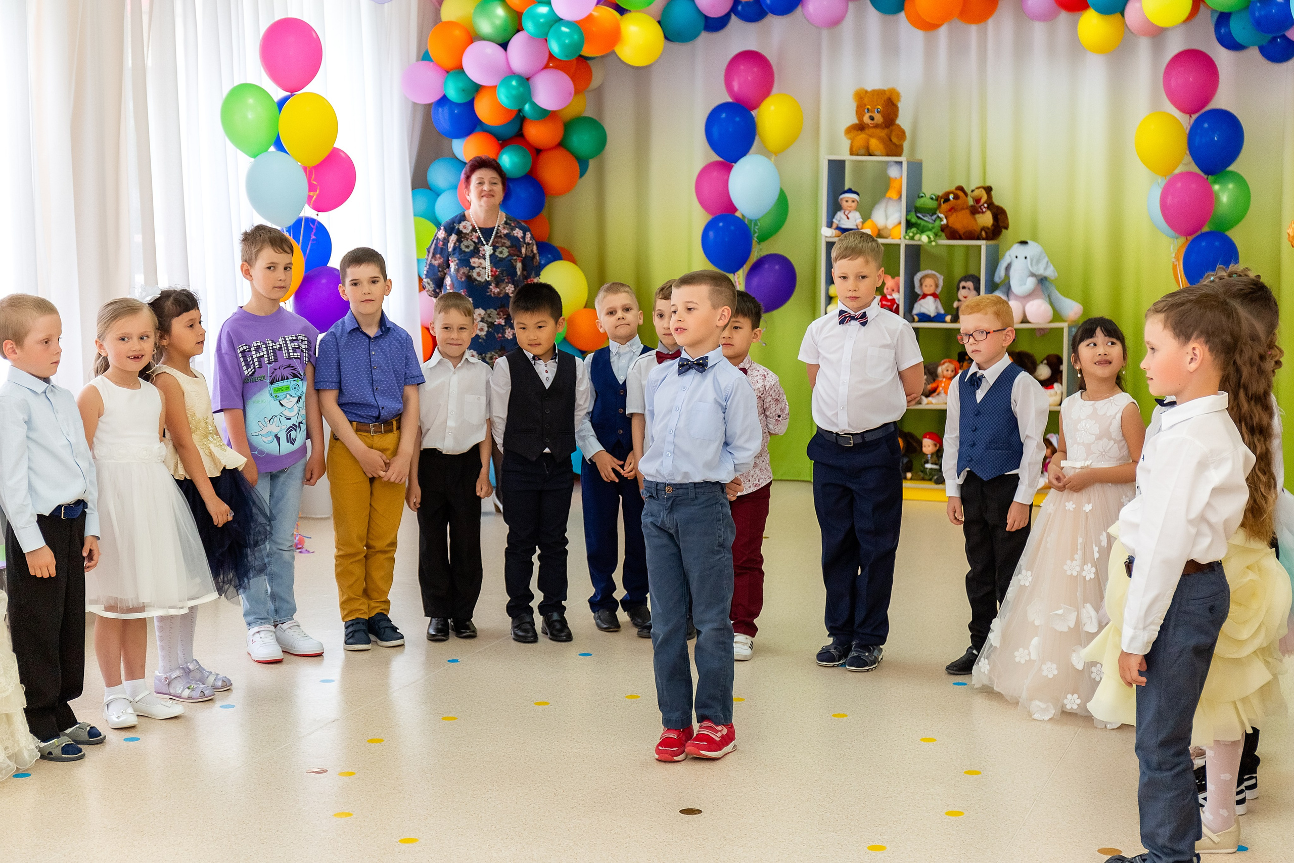 Выпускной. Детский сад «Тигрёнок». Стильный выпускной альбом Владивосток фотограф Вероника Мигачева