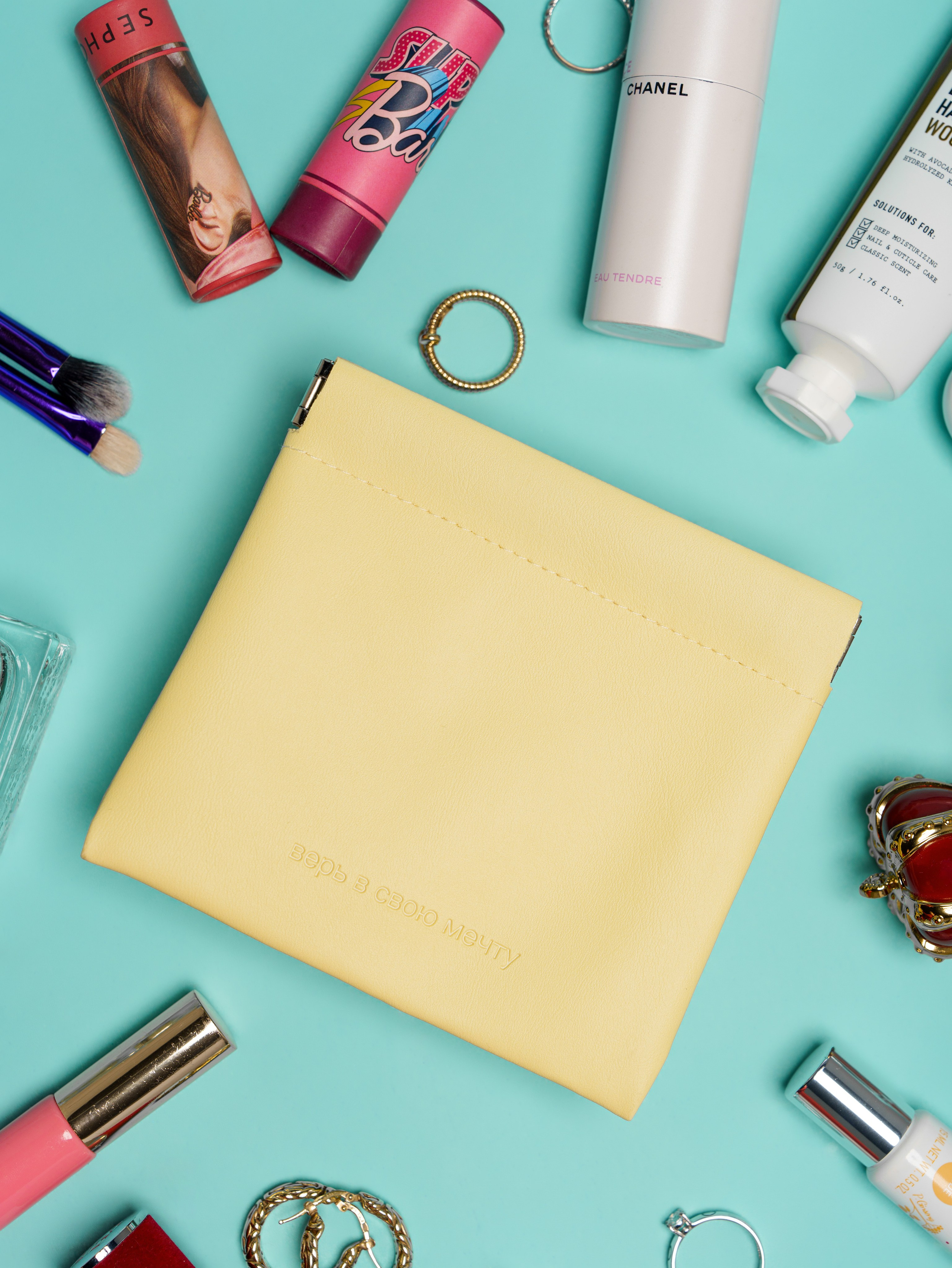 Косметички для WB. Портретный и Контент фотограф Григорий Семенов (Grifon) в Ижевске