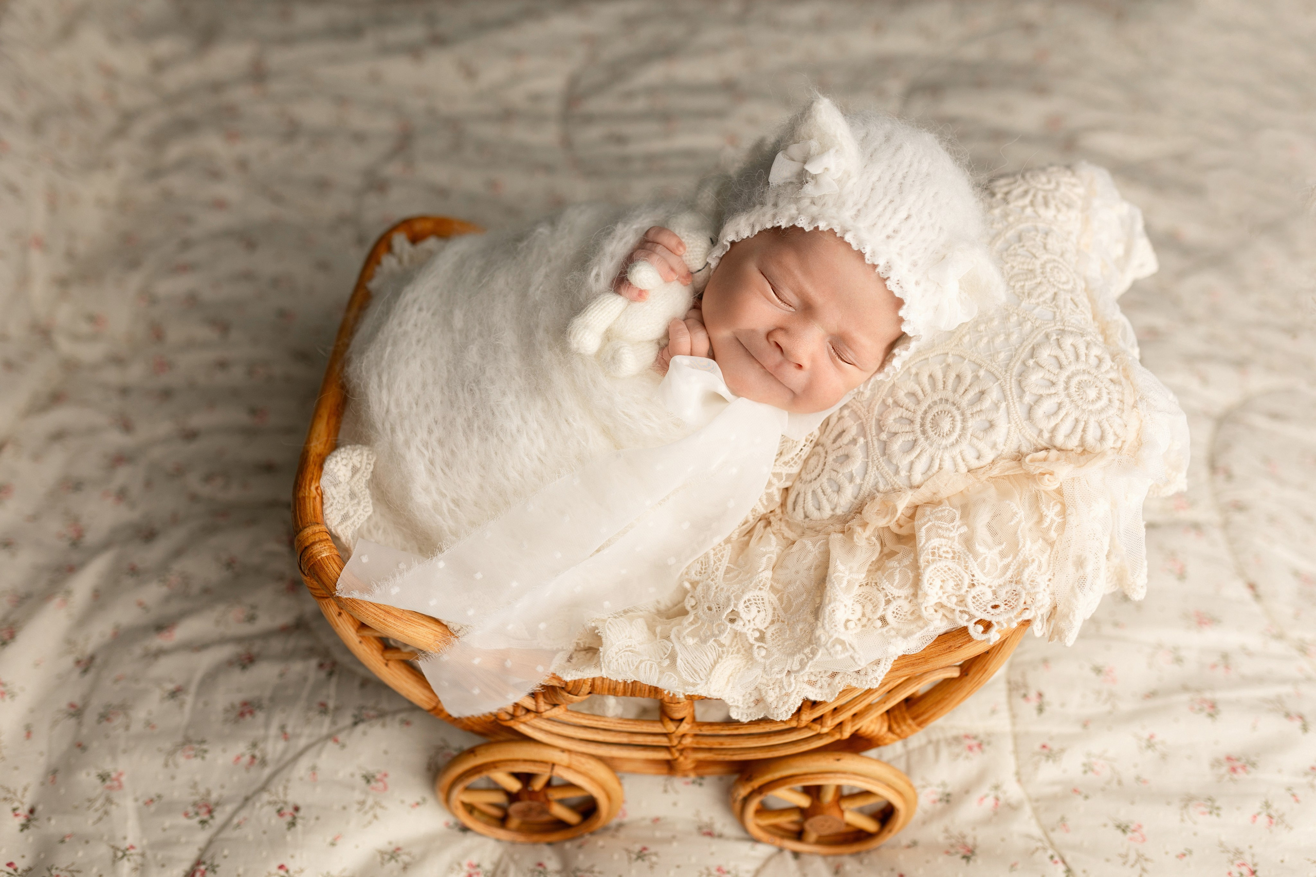 Есения. Лилия Алтухова — фотограф новорожденных в Москве и области