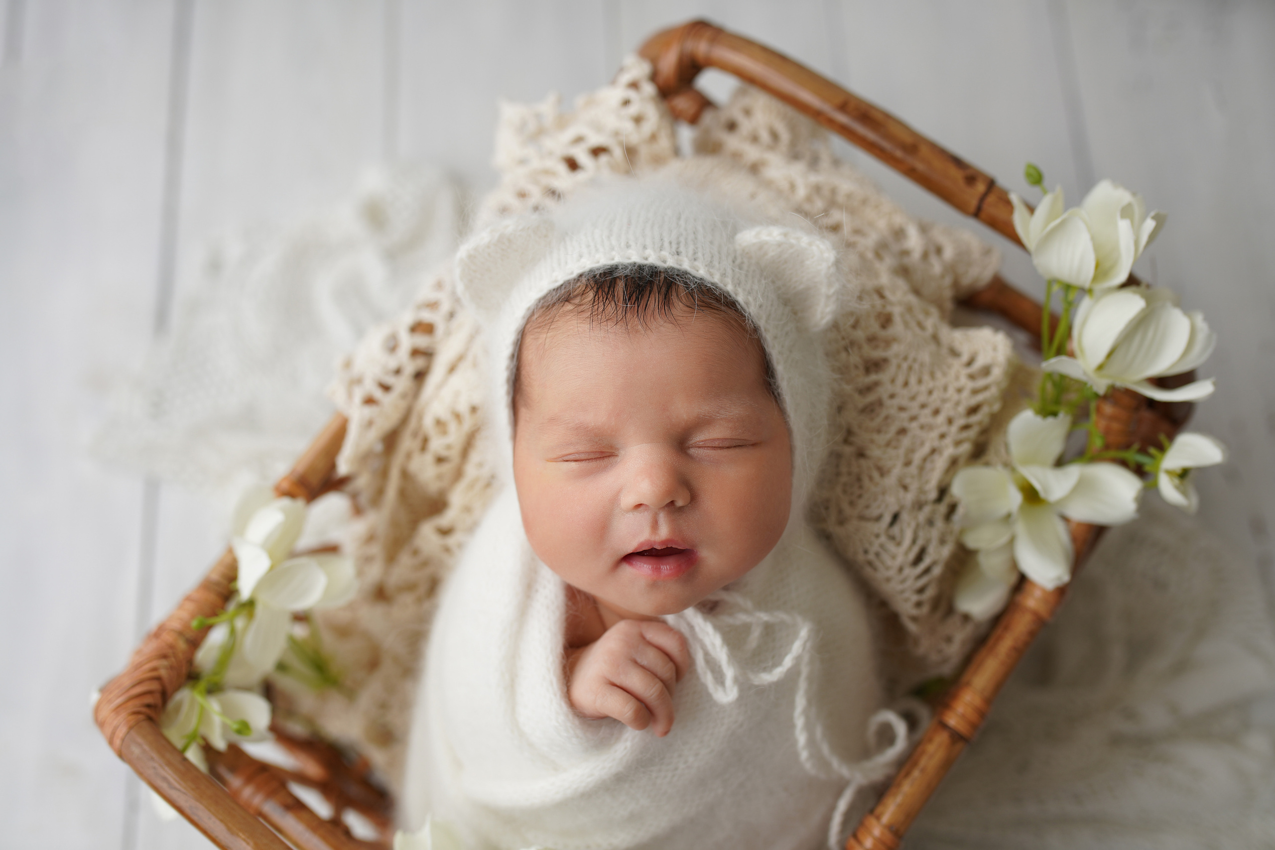 Фотосессия новорожденных в Калининграде. Детский фотограф и фотограф новорожденных в Калининград Оксана Иваний