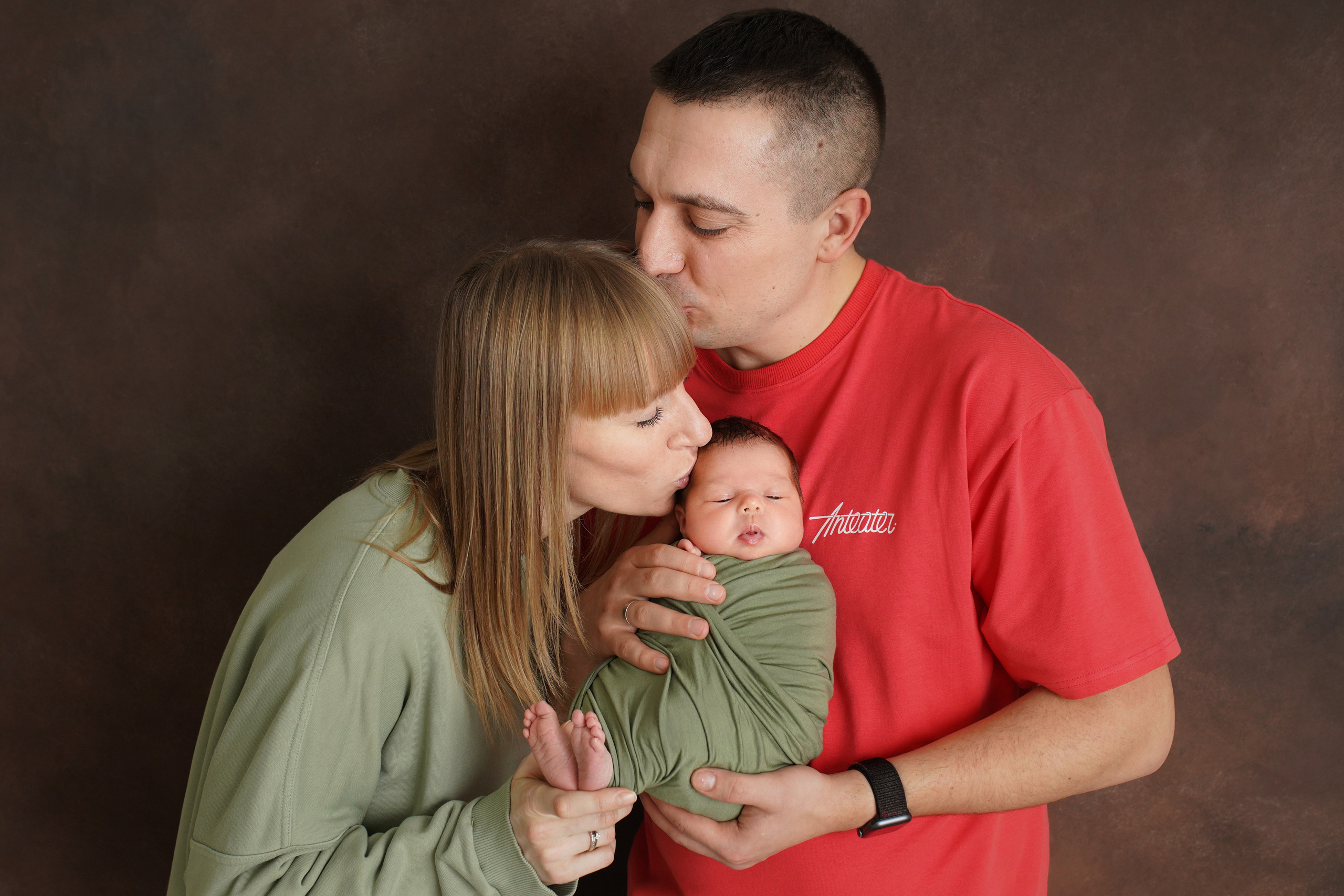 Фотосессия новорожденных в Калининграде. Детский фотограф и фотограф новорожденных в Калининград Оксана Иваний