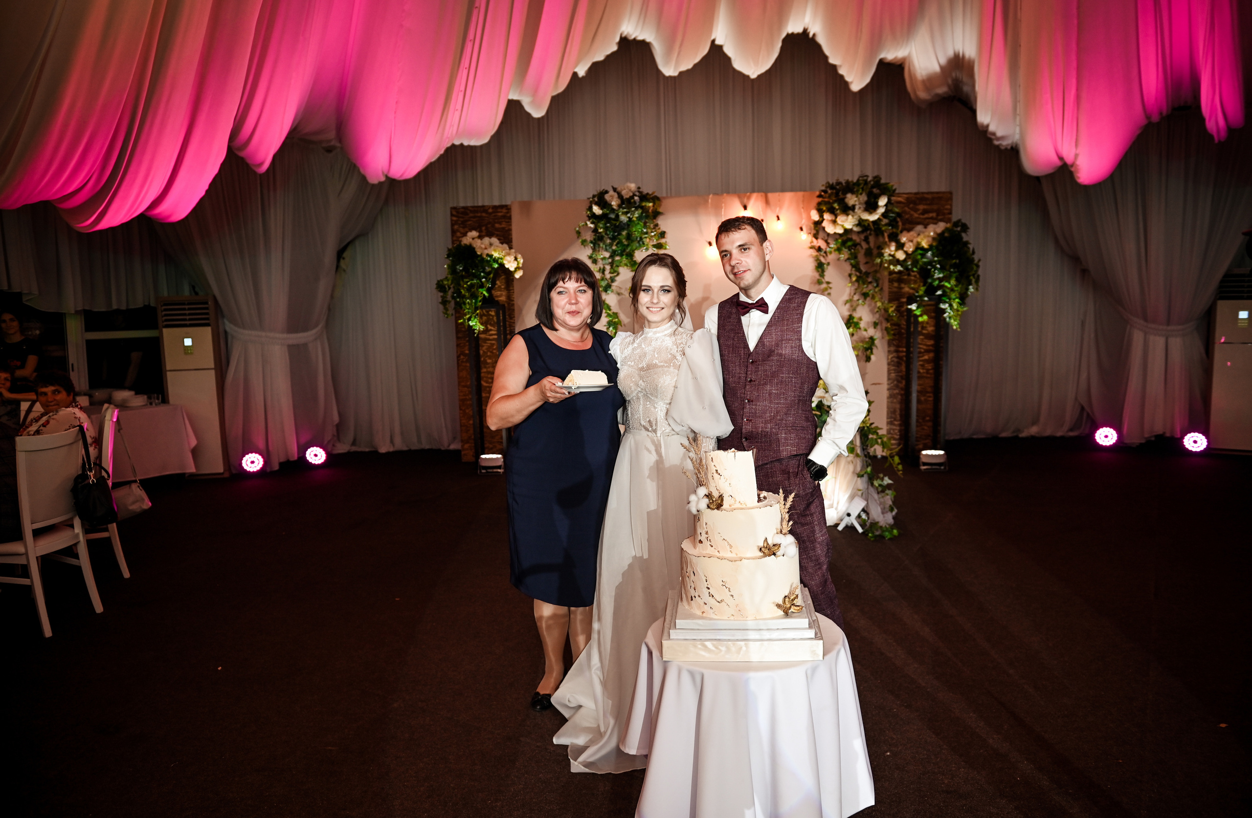 Евгений и Яна. Свадебный, семейный, детский, контент фотограф в Омске Максим Ильин