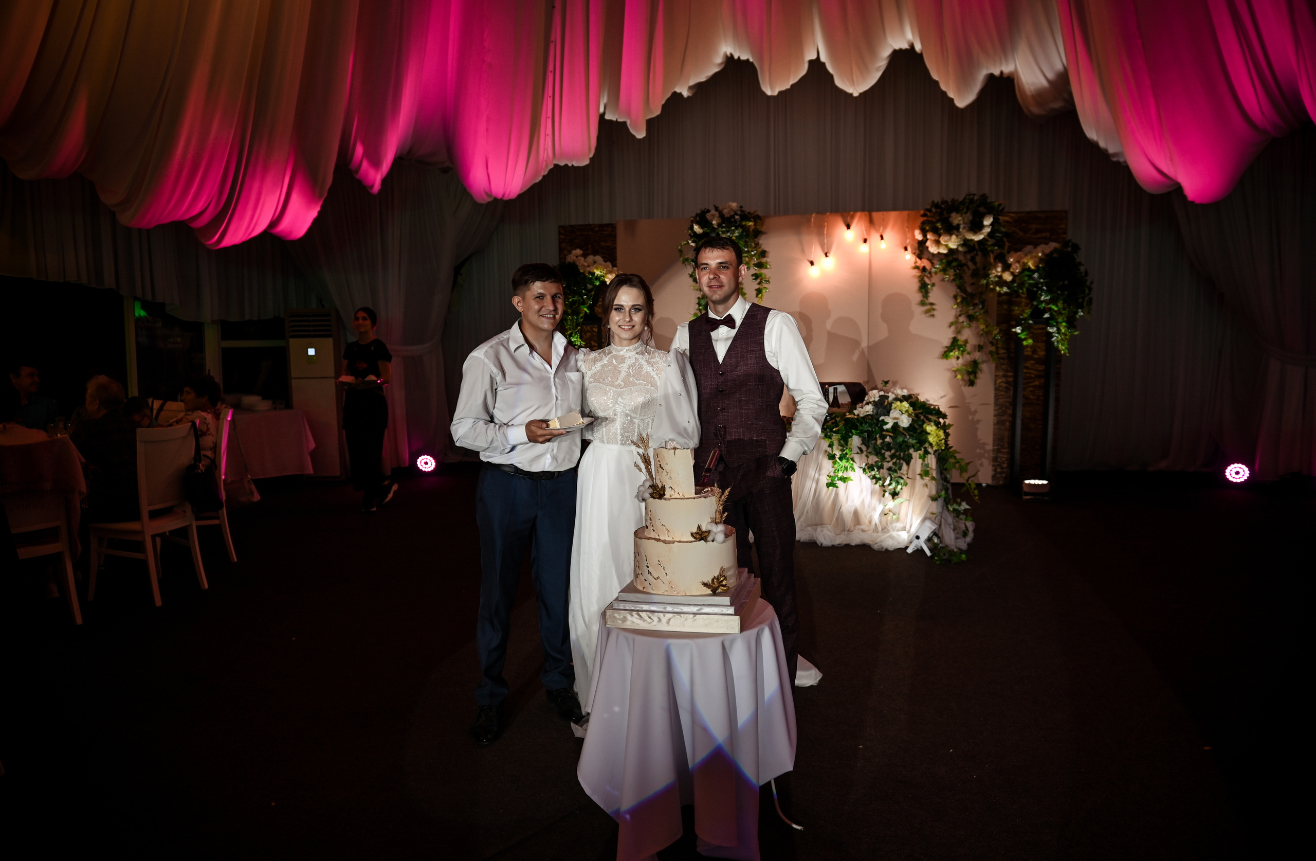 Евгений и Яна. Свадебный, семейный, детский, контент фотограф в Омске Максим Ильин