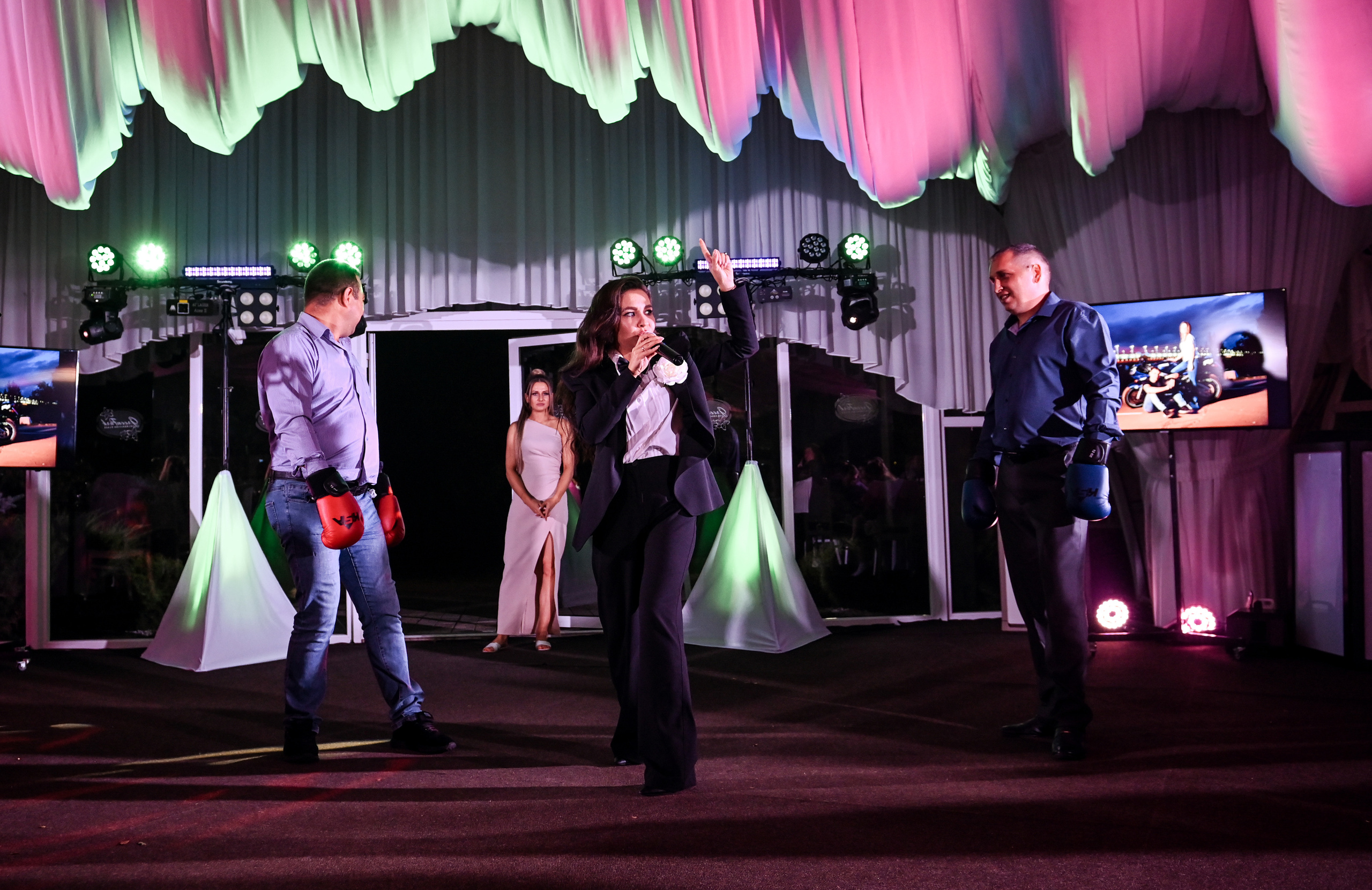 Евгений и Яна. Свадебный, семейный, детский, контент фотограф в Омске Максим Ильин