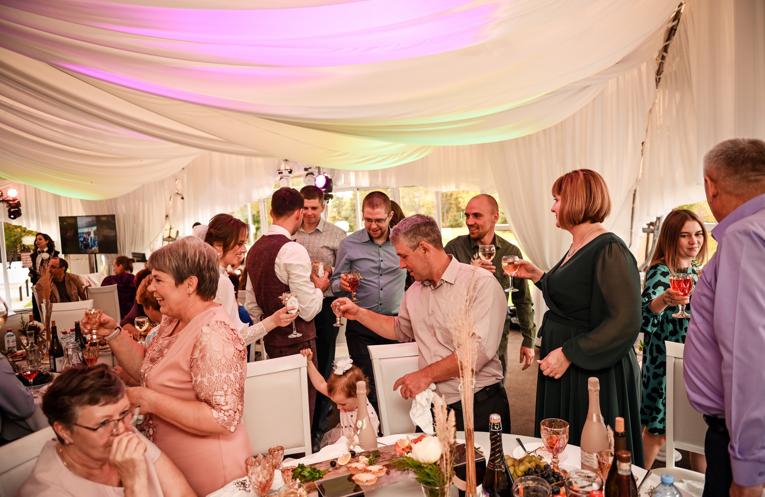 Евгений и Яна. Свадебный, семейный, детский, контент фотограф в Омске Максим Ильин