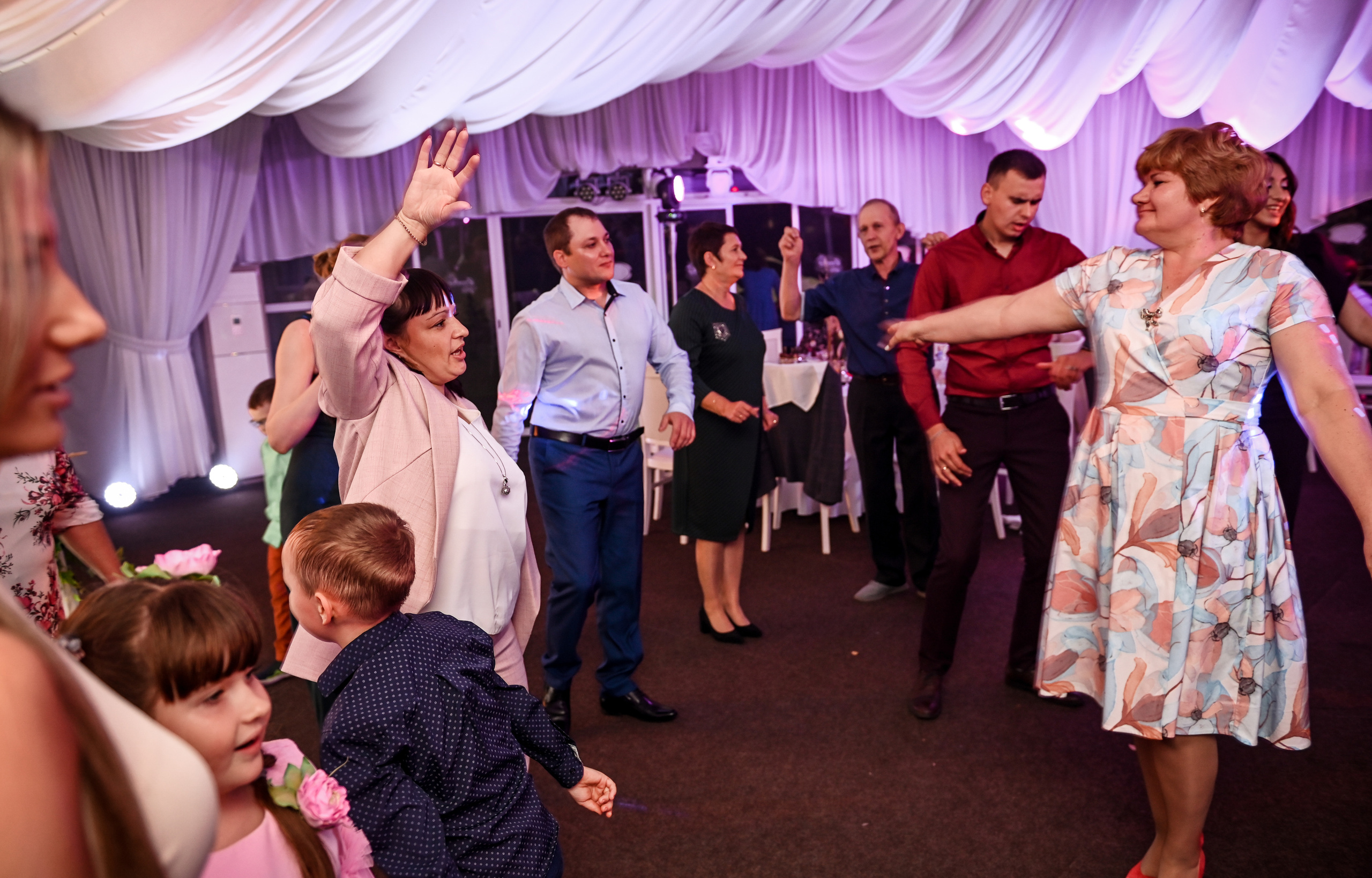 Евгений и Яна. Свадебный, семейный, детский, контент фотограф в Омске Максим Ильин