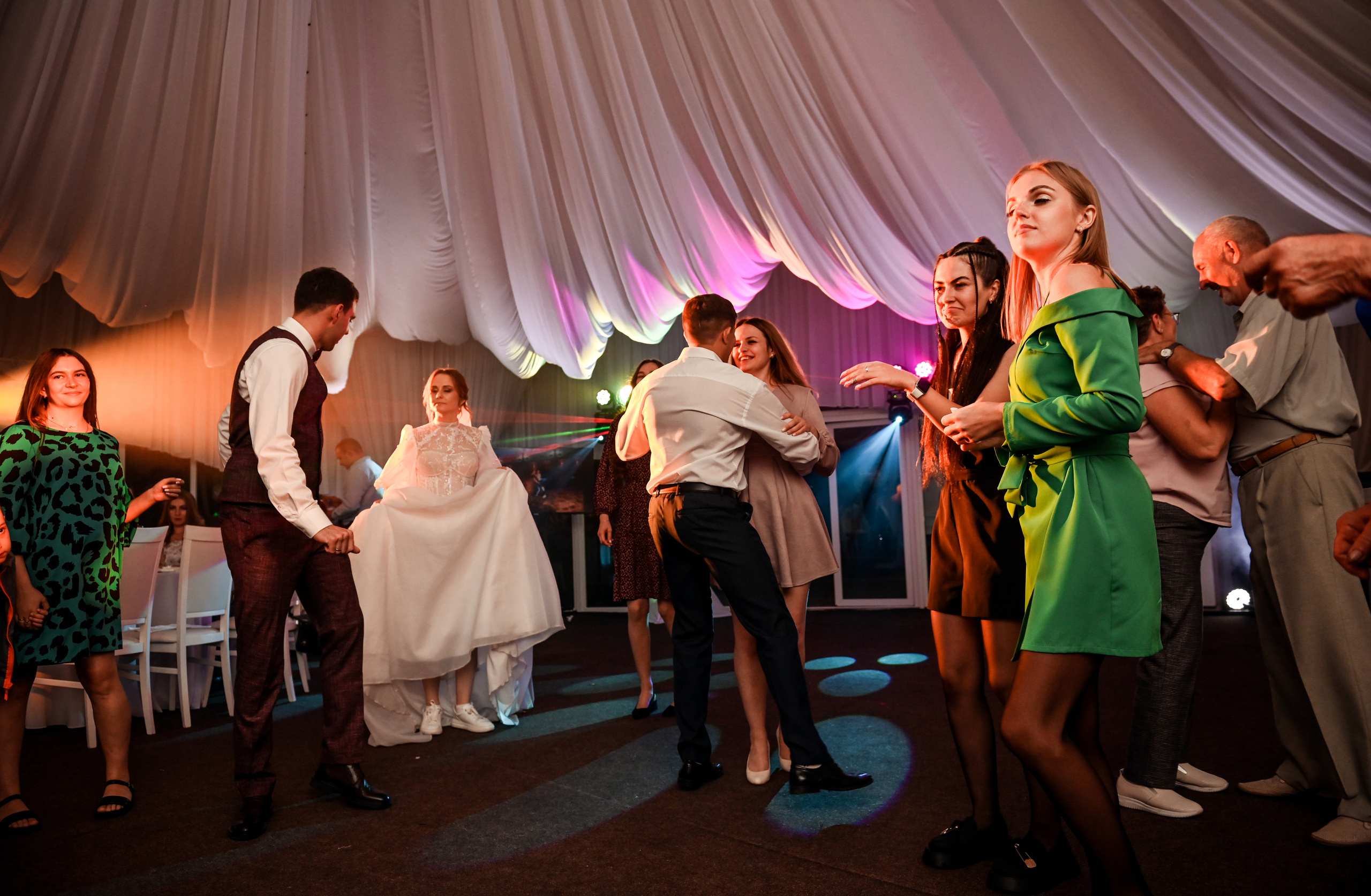 Евгений и Яна. Свадебный, семейный, детский, контент фотограф в Омске Максим Ильин