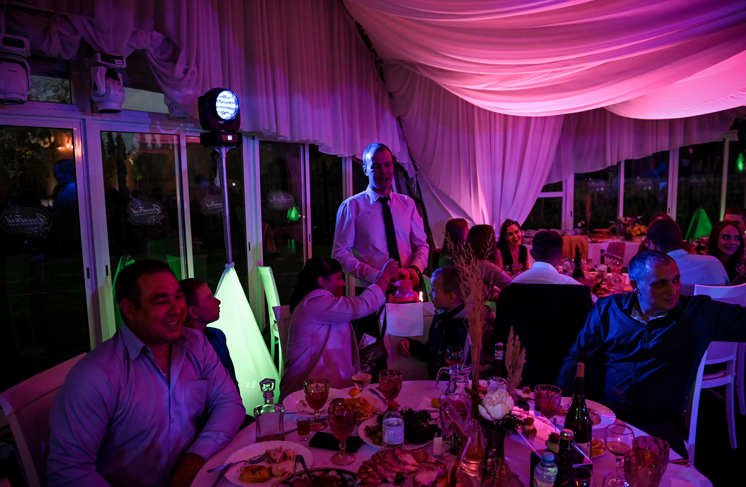 Евгений и Яна. Свадебный, семейный, детский, контент фотограф в Омске Максим Ильин