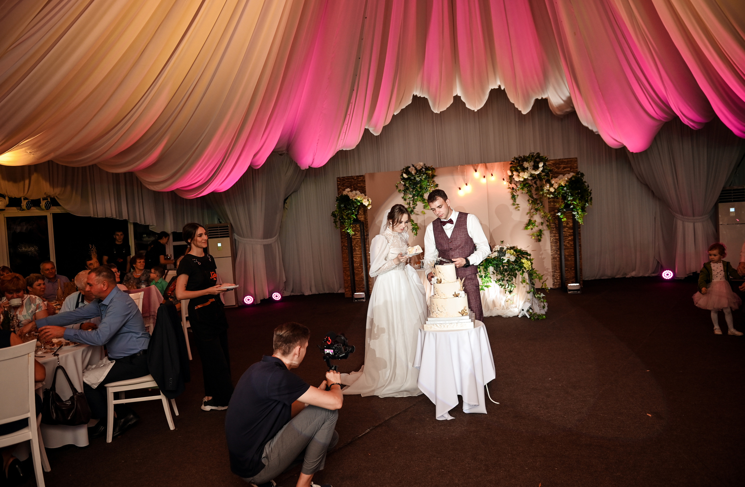 Евгений и Яна. Свадебный, семейный, детский, контент фотограф в Омске Максим Ильин