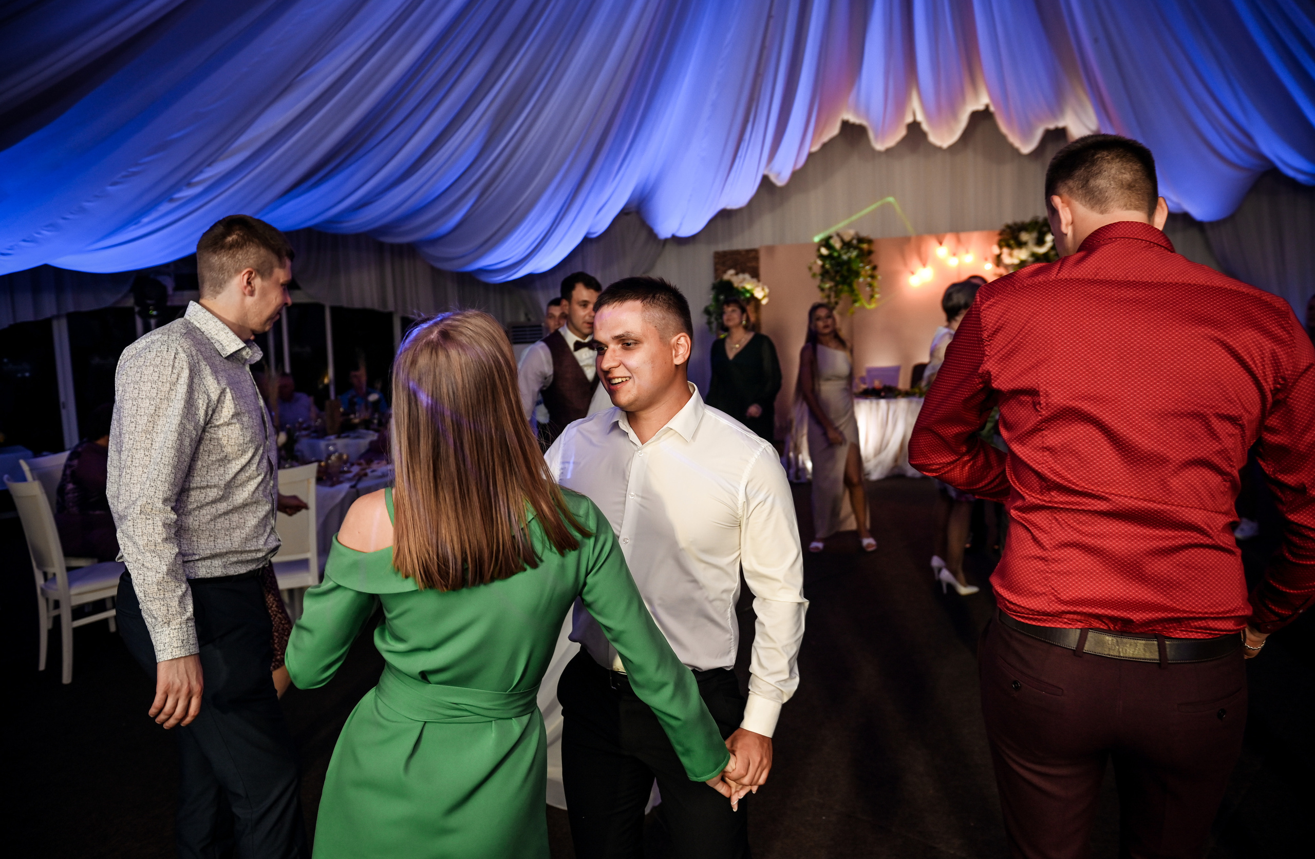 Евгений и Яна. Свадебный, семейный, детский, контент фотограф в Омске Максим Ильин