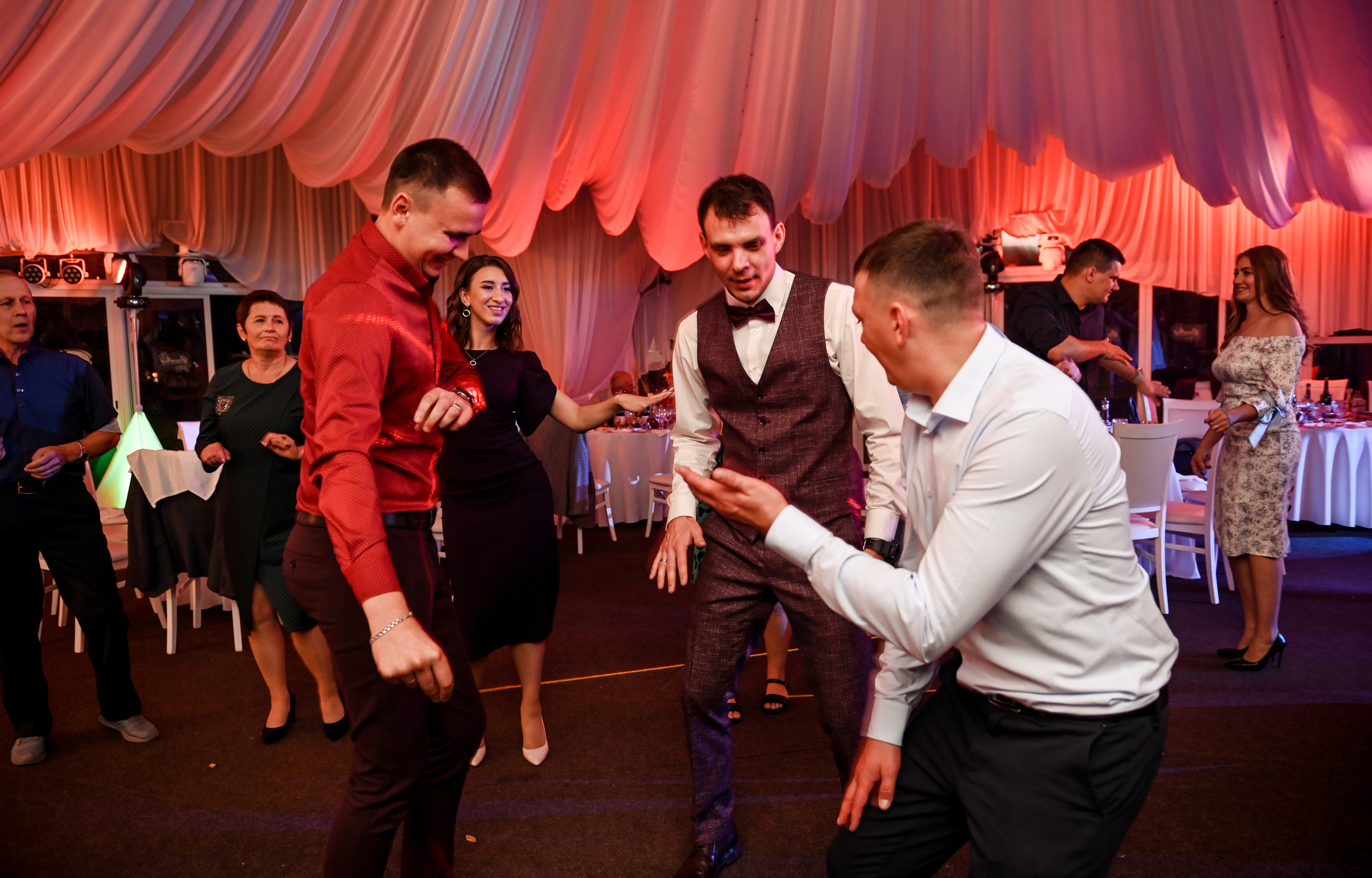 Евгений и Яна. Свадебный, семейный, детский, контент фотограф в Омске Максим Ильин