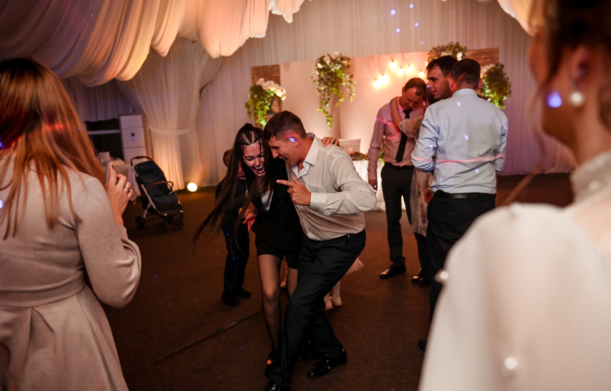 Евгений и Яна. Свадебный, семейный, детский, контент фотограф в Омске Максим Ильин