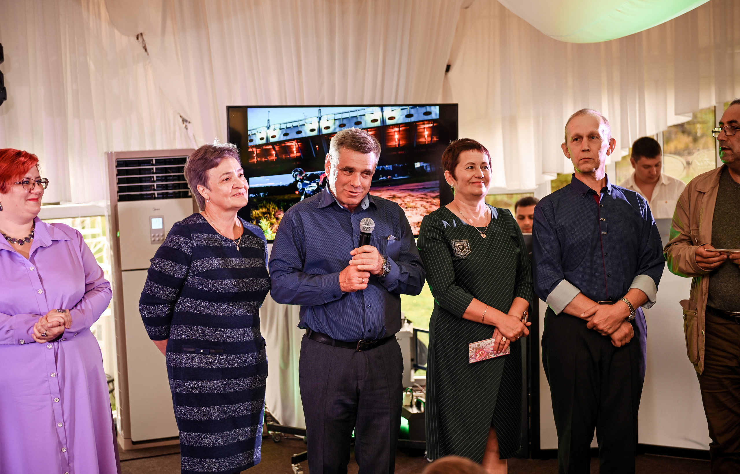 Евгений и Яна. Свадебный, семейный, детский, контент фотограф в Омске Максим Ильин