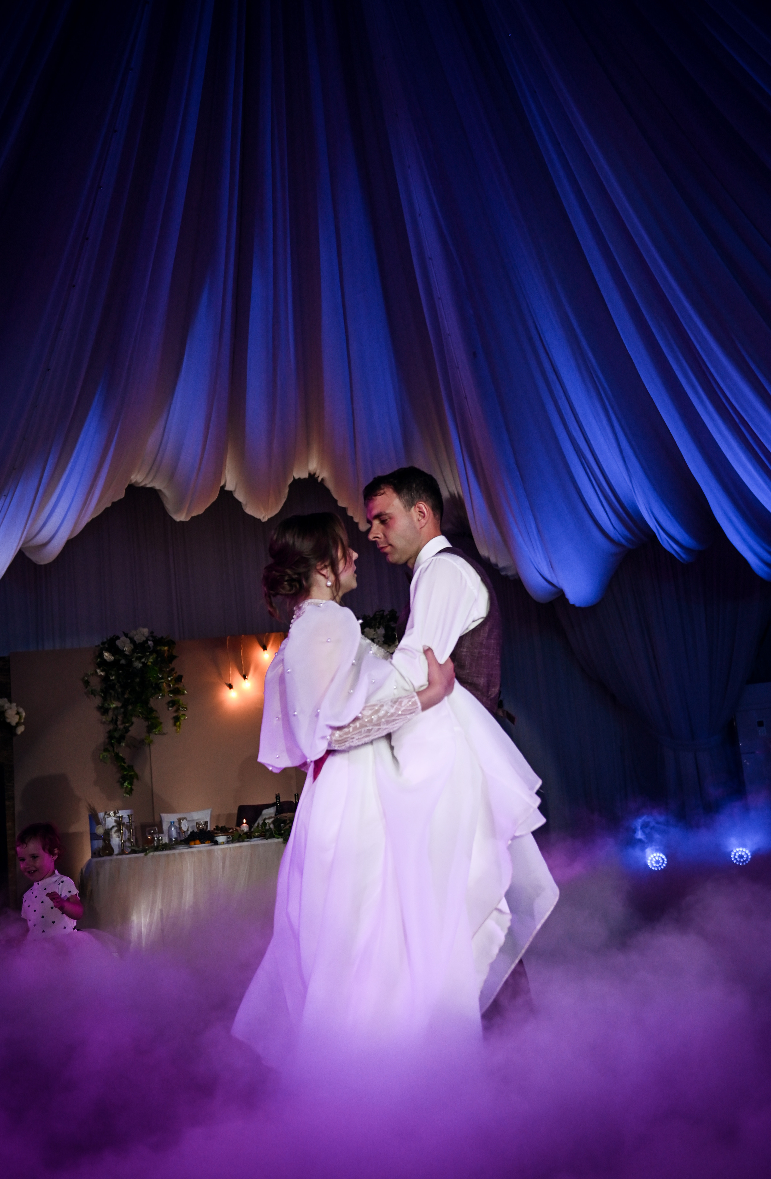 Евгений и Яна. Свадебный, семейный, детский, контент фотограф в Омске Максим Ильин