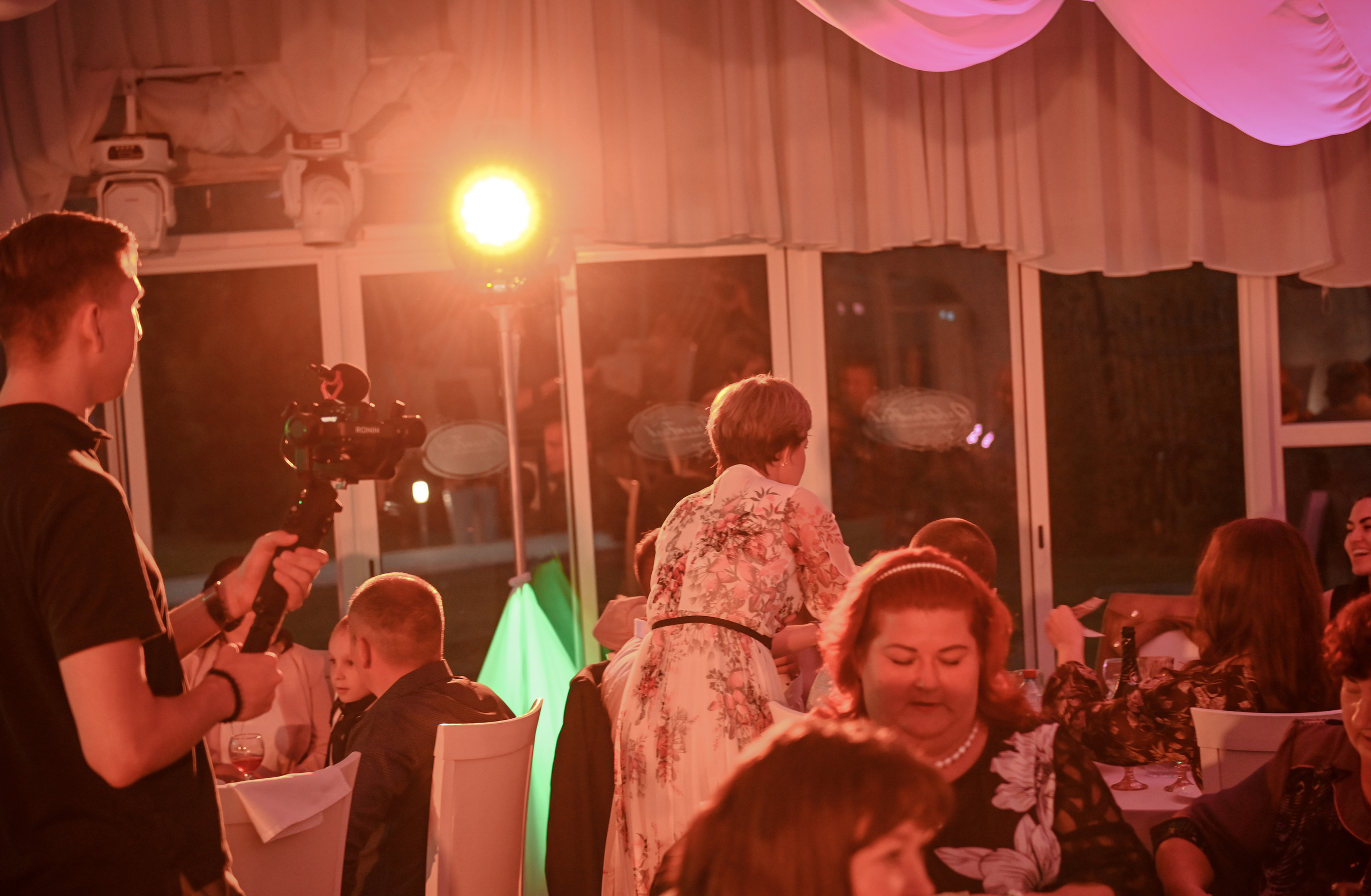 Евгений и Яна. Свадебный, семейный, детский, контент фотограф в Омске Максим Ильин