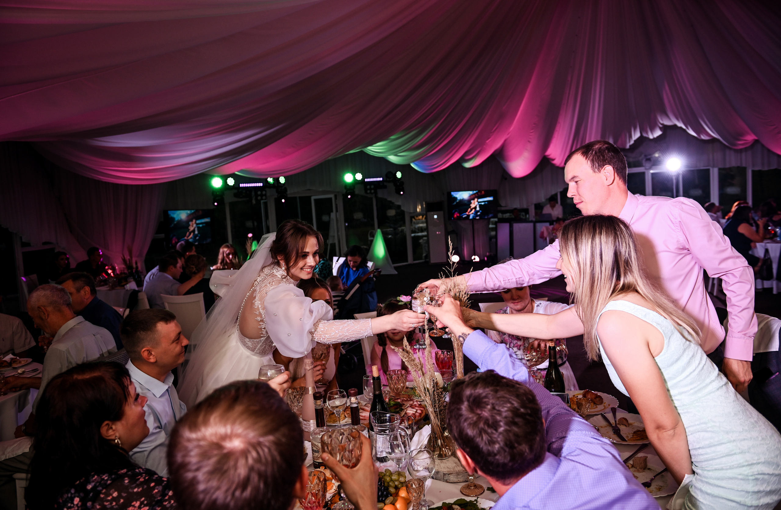 Евгений и Яна. Свадебный, семейный, детский, контент фотограф в Омске Максим Ильин