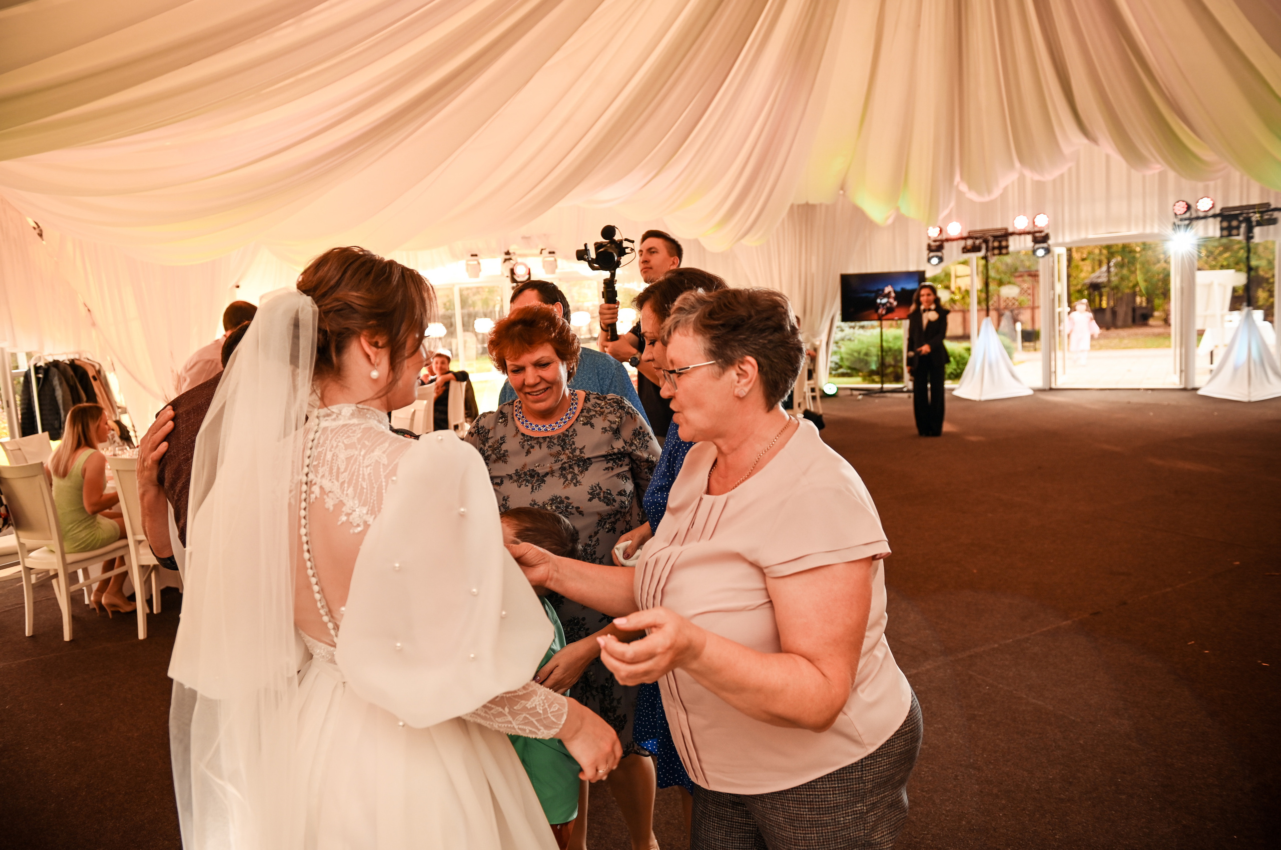 Евгений и Яна. Свадебный, семейный, детский, контент фотограф в Омске Максим Ильин