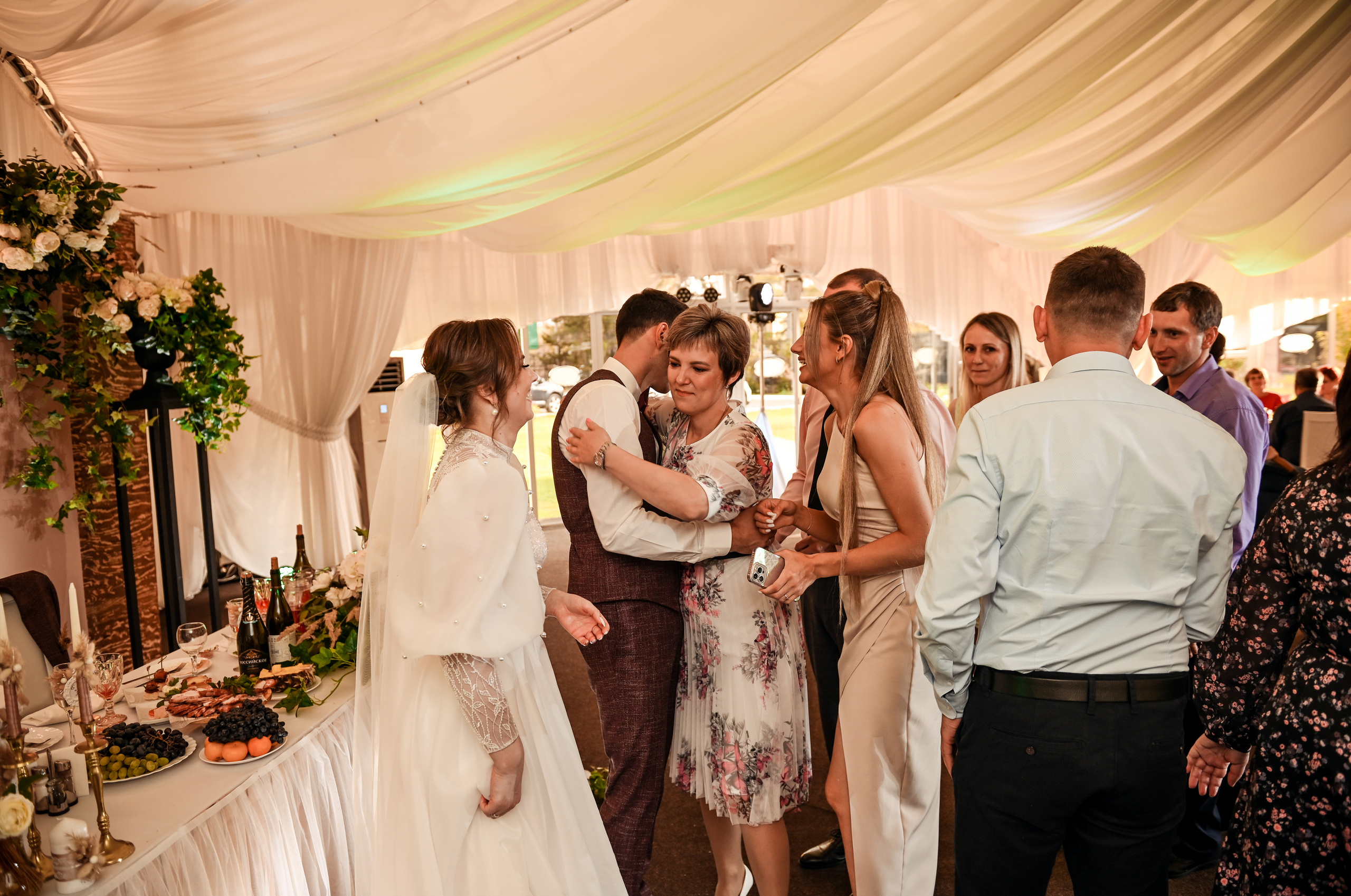 Евгений и Яна. Свадебный, семейный, детский, контент фотограф в Омске Максим Ильин