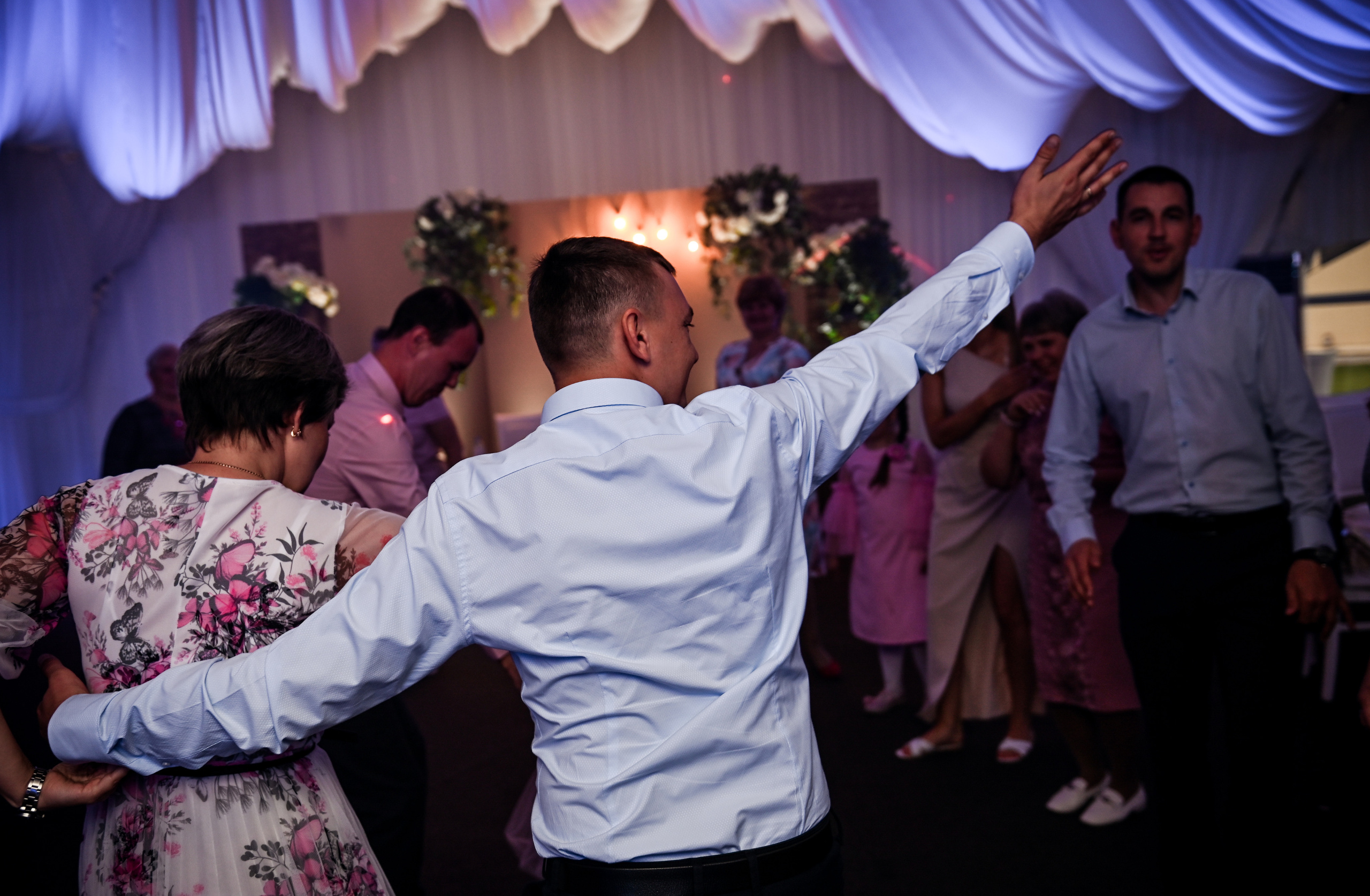 Евгений и Яна. Свадебный, семейный, детский, контент фотограф в Омске Максим Ильин