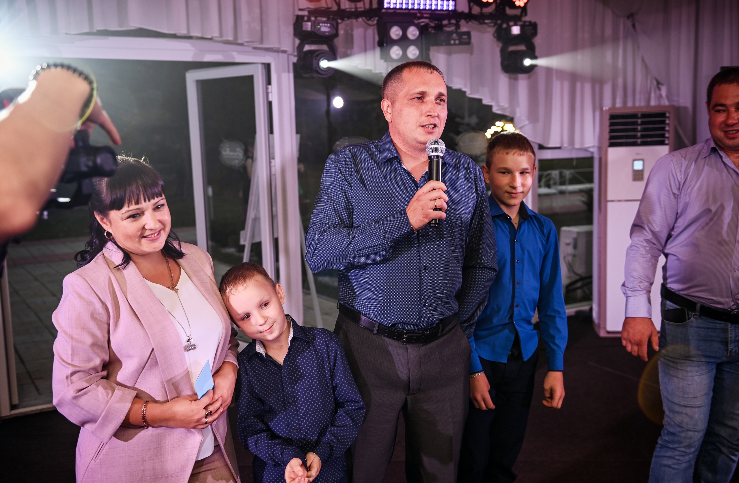 Евгений и Яна. Свадебный, семейный, детский, контент фотограф в Омске Максим Ильин