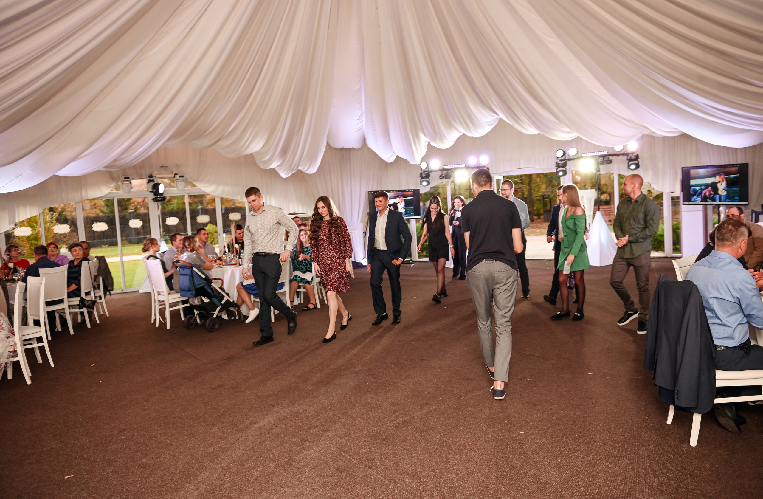 Евгений и Яна. Свадебный, семейный, детский, контент фотограф в Омске Максим Ильин