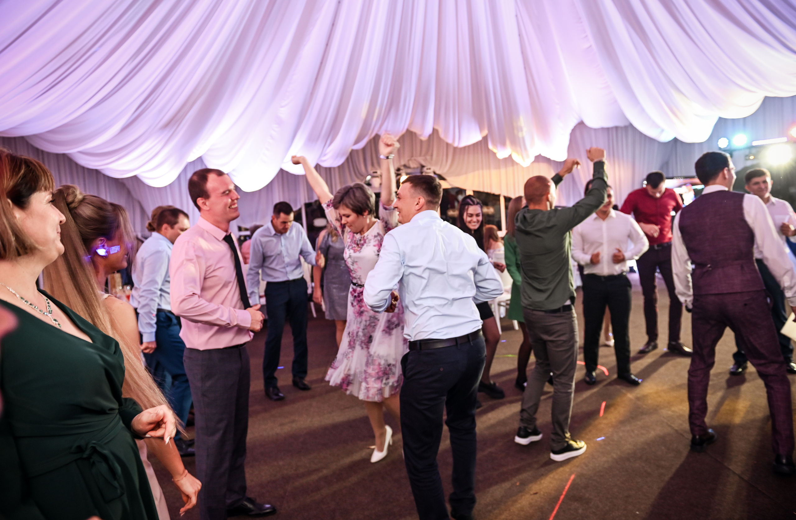 Евгений и Яна. Свадебный, семейный, детский, контент фотограф в Омске Максим Ильин