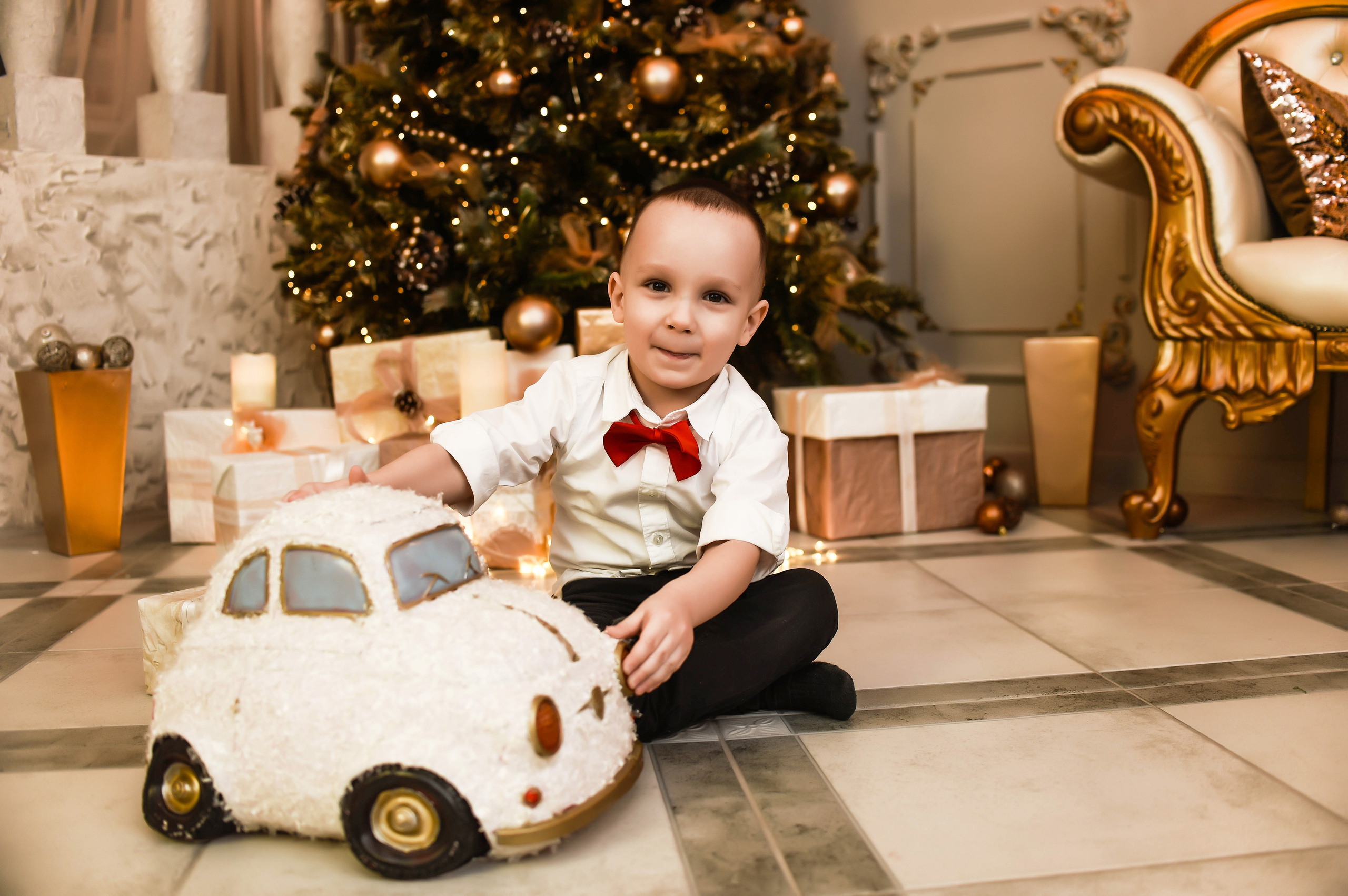 Студийные семейные, детские, индивидуальные фотосессии. Свадебный, семейный, детский, контент фотограф в Омске Максим Ильин