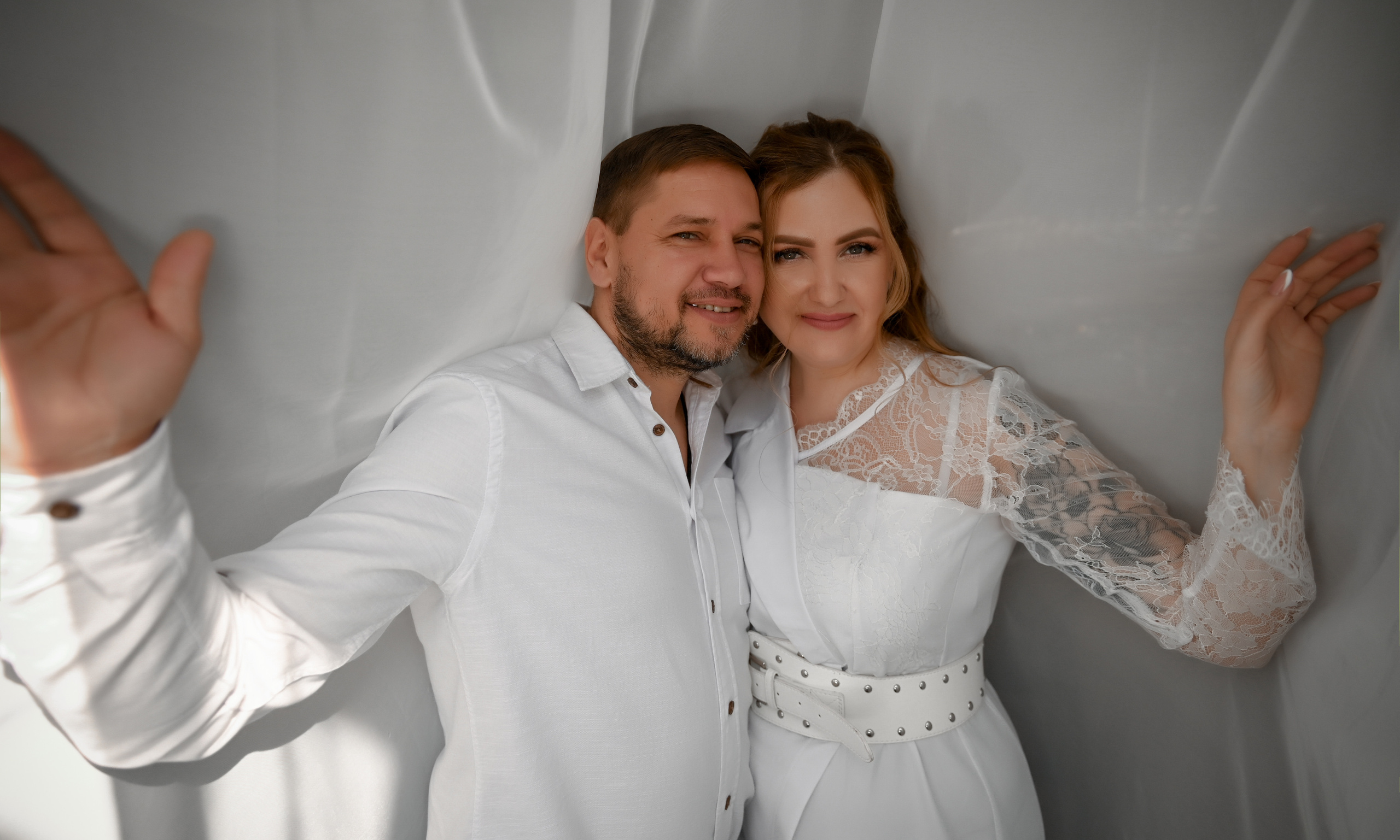 Денис и Алёна. Свадебный, семейный, детский, контент фотограф в Омске Максим Ильин