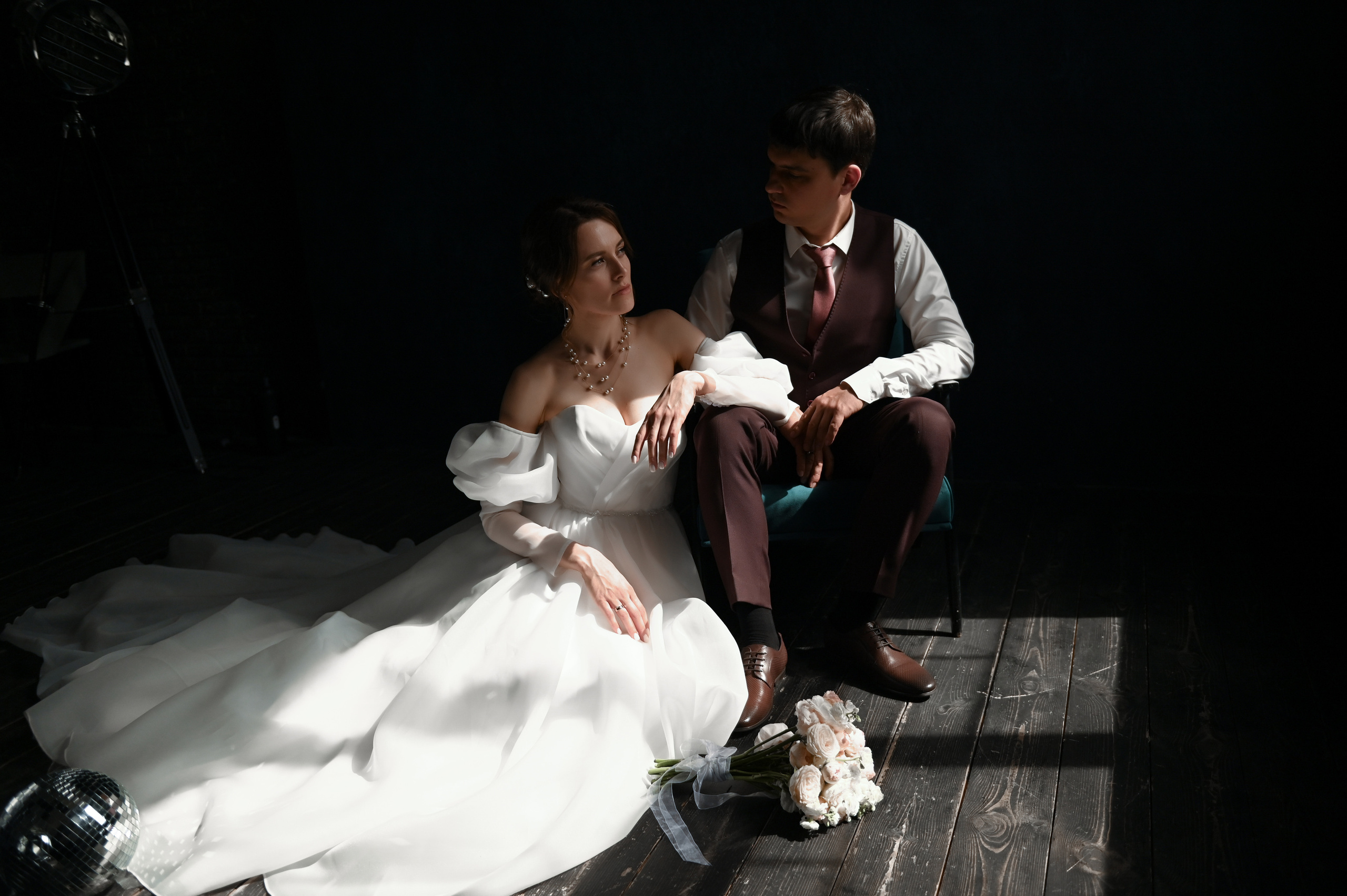 Игорь и Анастасия небольшая свадебная фотосессия. Свадебный, семейный, детский, контент фотограф в Омске Максим Ильин