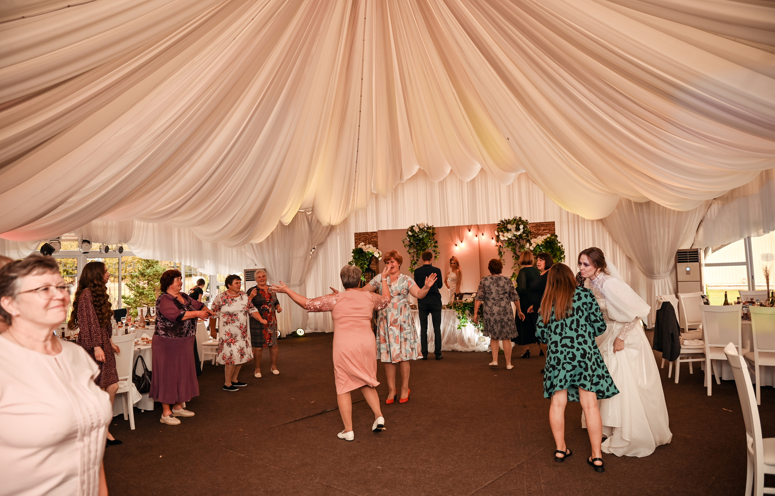 Евгений и Яна. Свадебный, семейный, детский, контент фотограф в Омске Максим Ильин