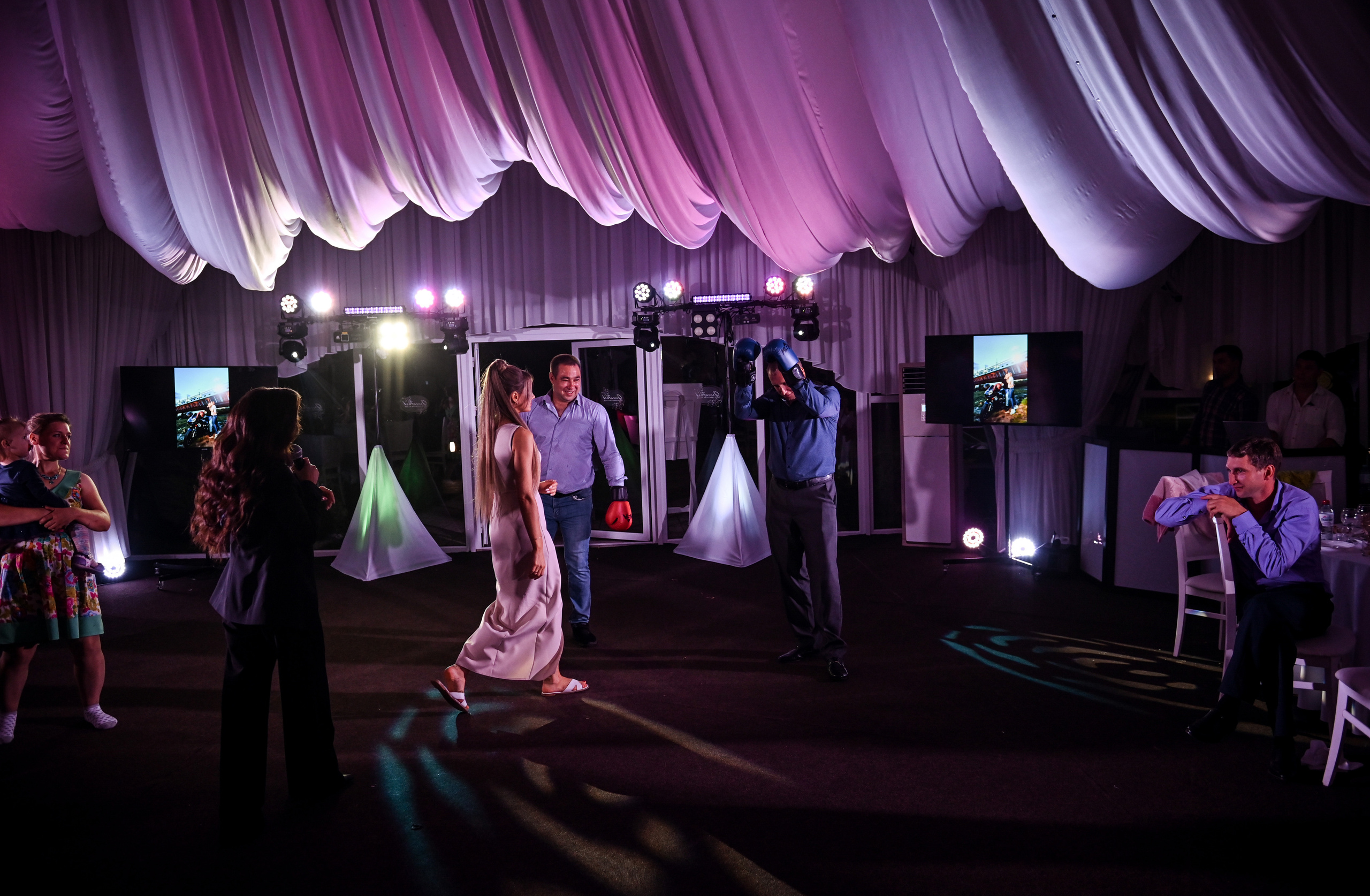 Евгений и Яна. Свадебный, семейный, детский, контент фотограф в Омске Максим Ильин
