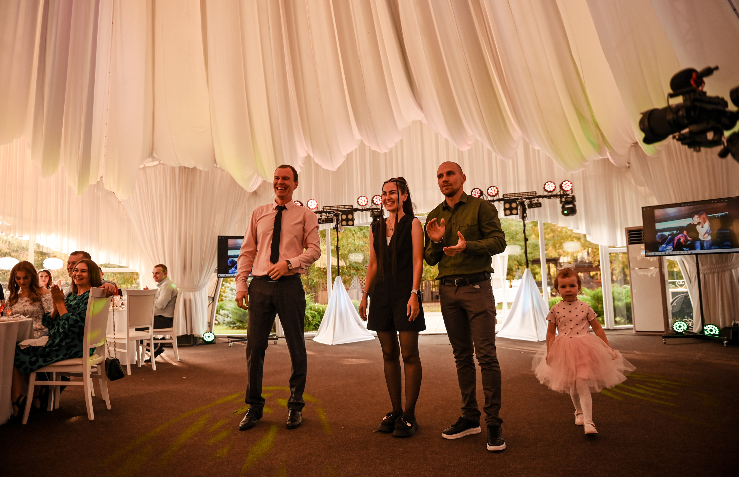 Евгений и Яна. Свадебный, семейный, детский, контент фотограф в Омске Максим Ильин