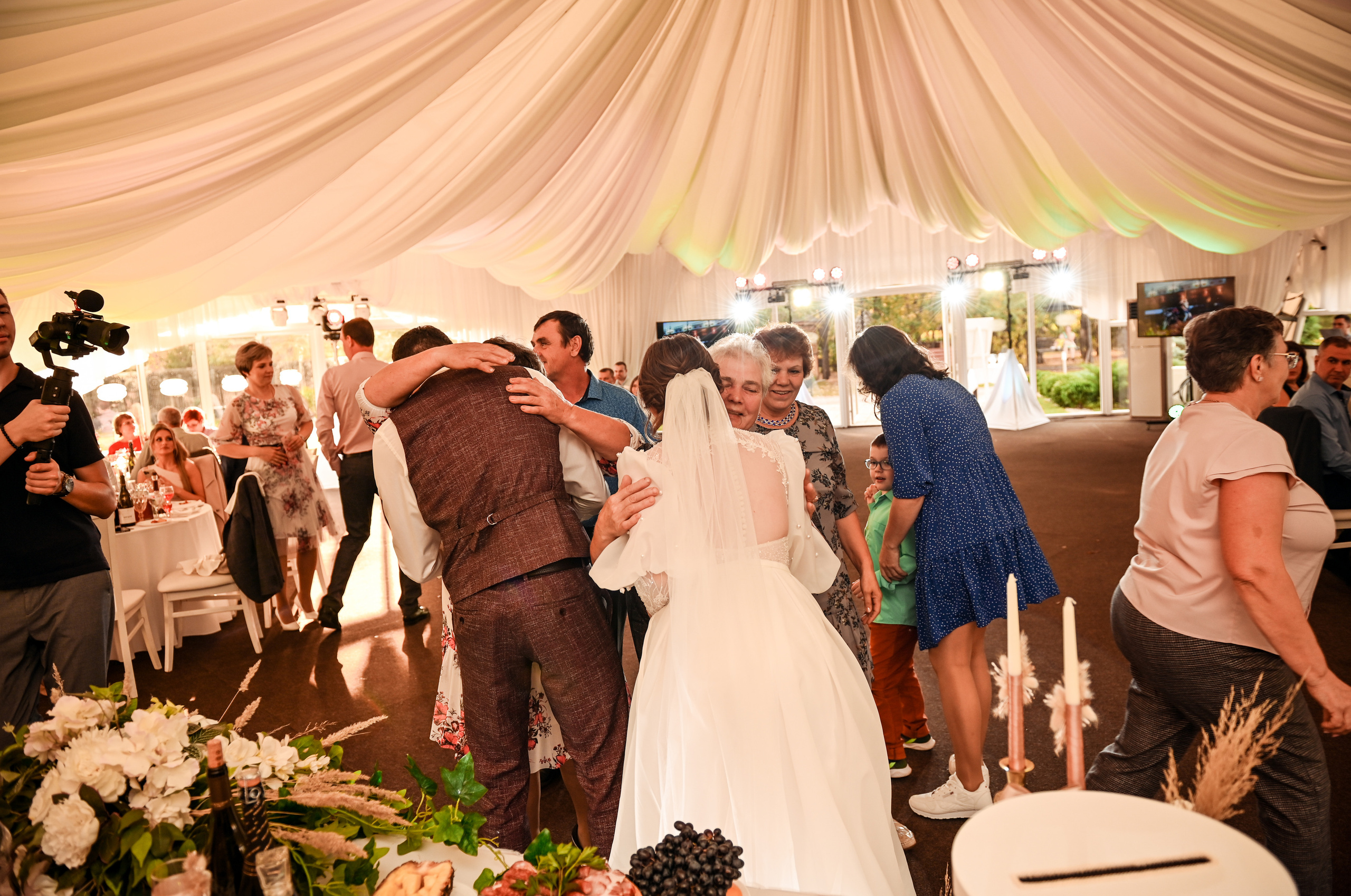 Евгений и Яна. Свадебный, семейный, детский, контент фотограф в Омске Максим Ильин