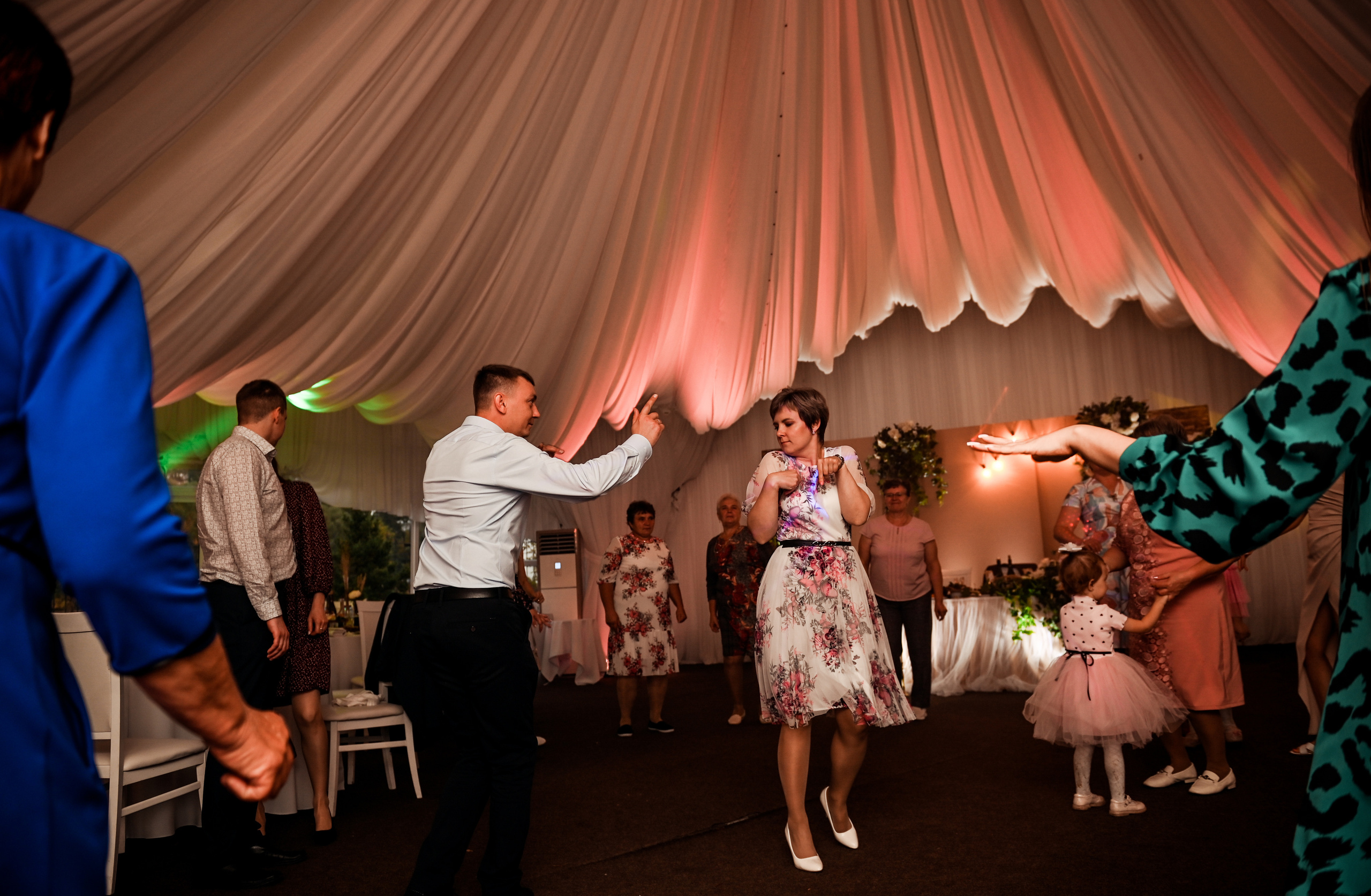 Евгений и Яна. Свадебный, семейный, детский, контент фотограф в Омске Максим Ильин