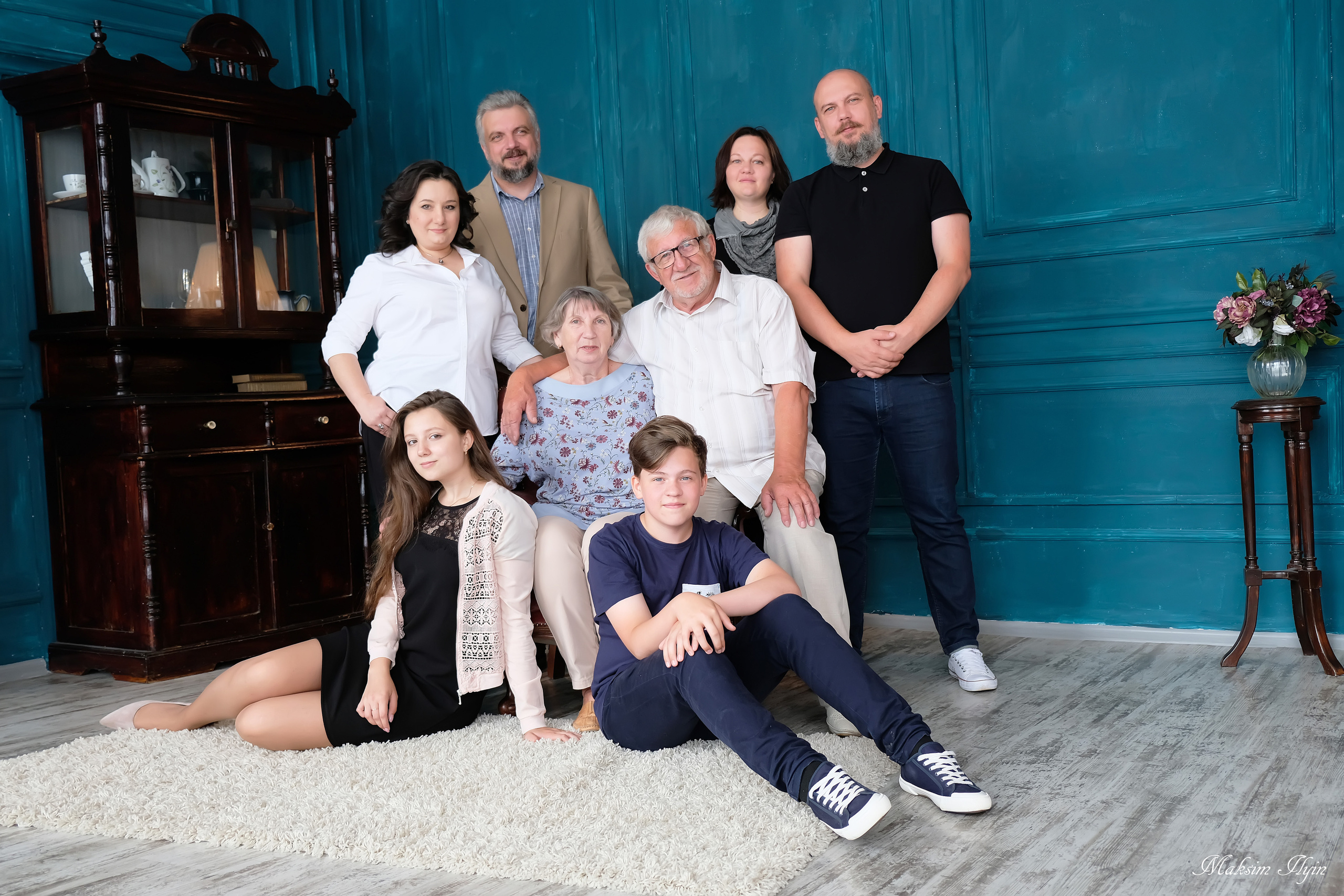 Студийные семейные, детские, индивидуальные фотосессии. Свадебный, семейный, детский, контент фотограф в Омске Максим Ильин