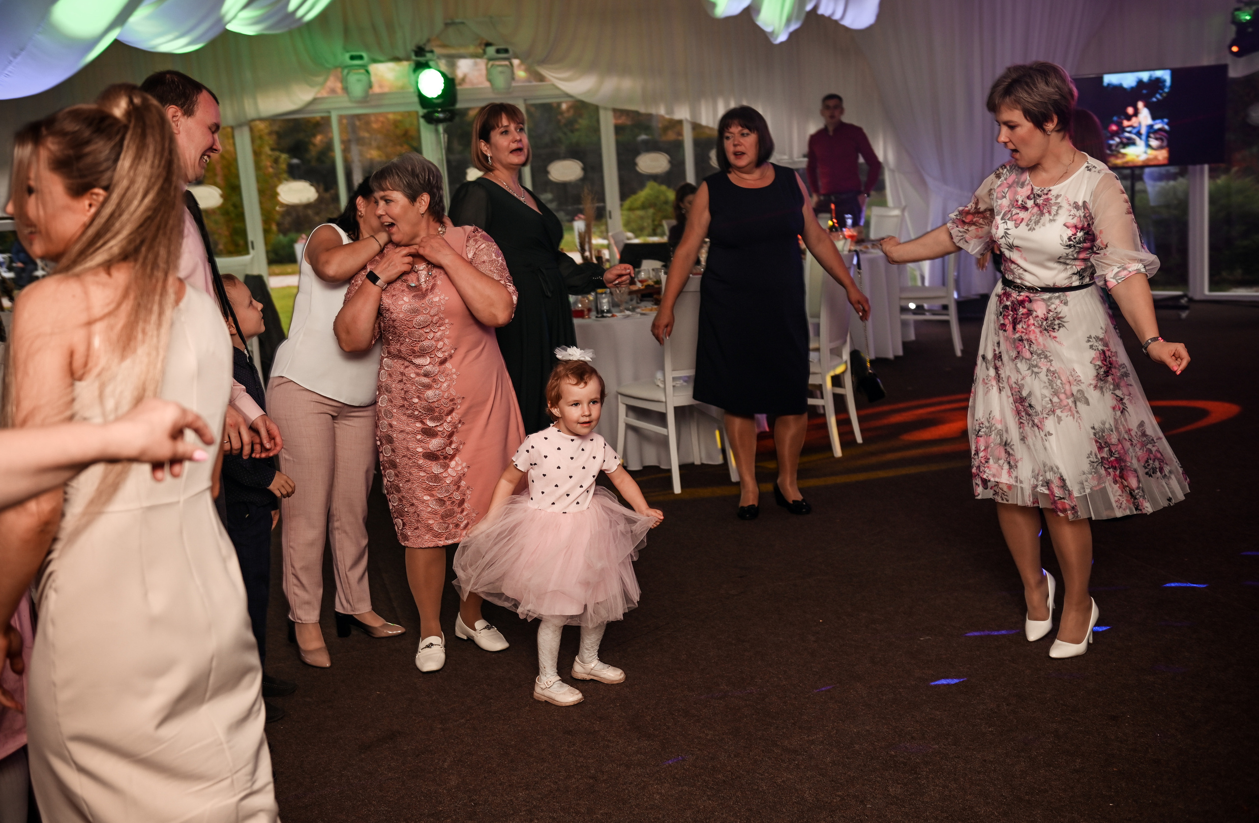 Евгений и Яна. Свадебный, семейный, детский, контент фотограф в Омске Максим Ильин