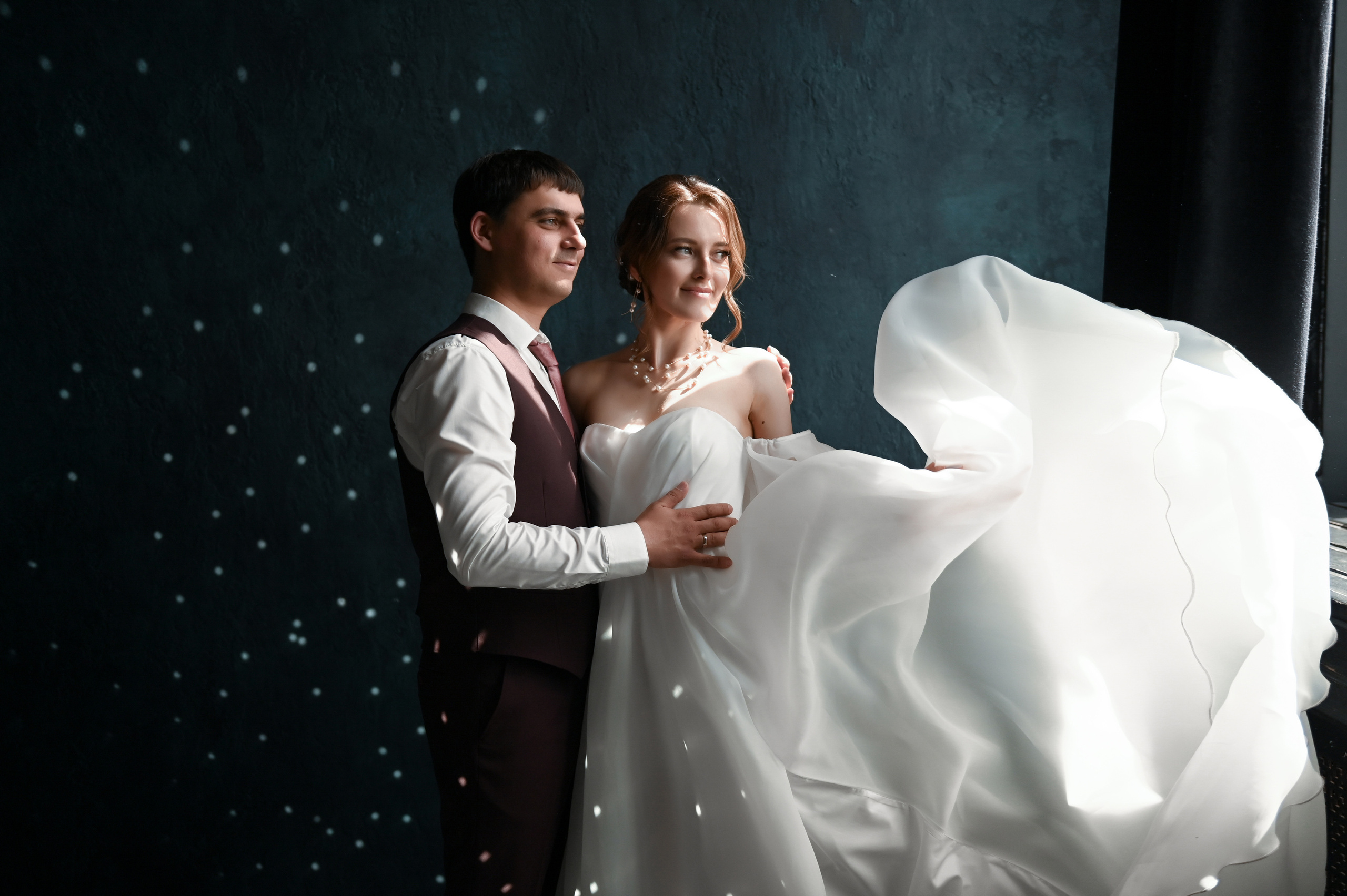 Игорь и Анастасия небольшая свадебная фотосессия. Свадебный, семейный, детский, контент фотограф в Омске Максим Ильин
