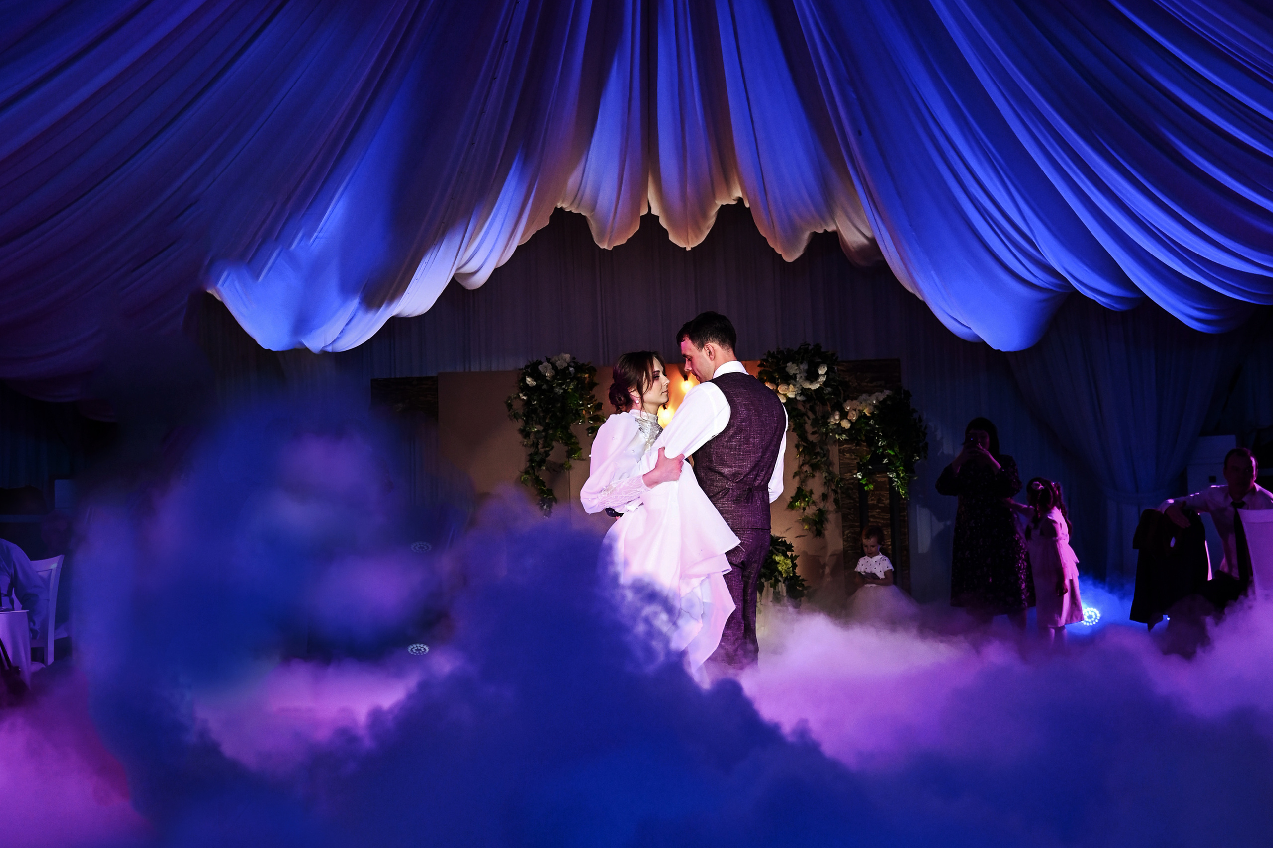 Евгений и Яна. Свадебный, семейный, детский, контент фотограф в Омске Максим Ильин