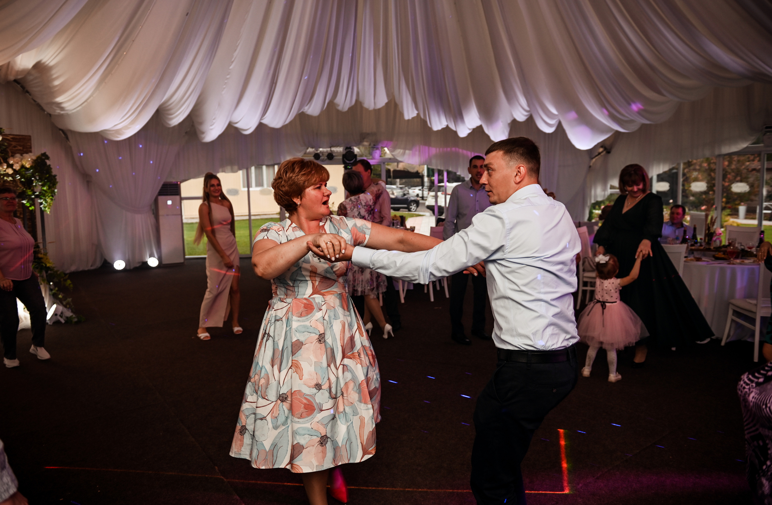 Евгений и Яна. Свадебный, семейный, детский, контент фотограф в Омске Максим Ильин