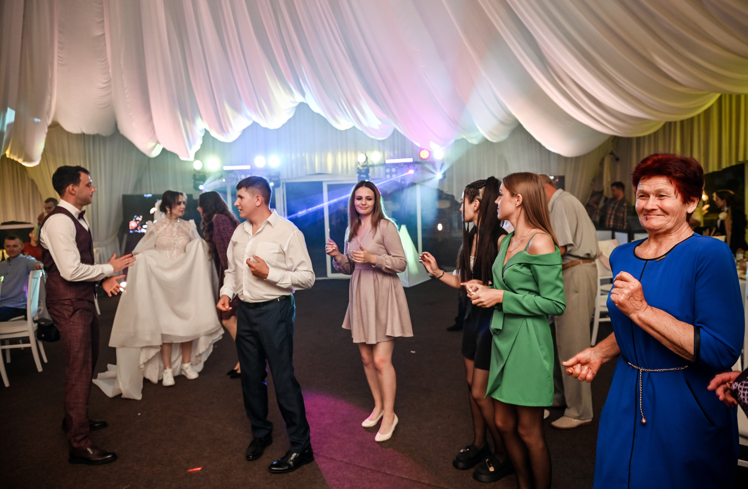 Евгений и Яна. Свадебный, семейный, детский, контент фотограф в Омске Максим Ильин