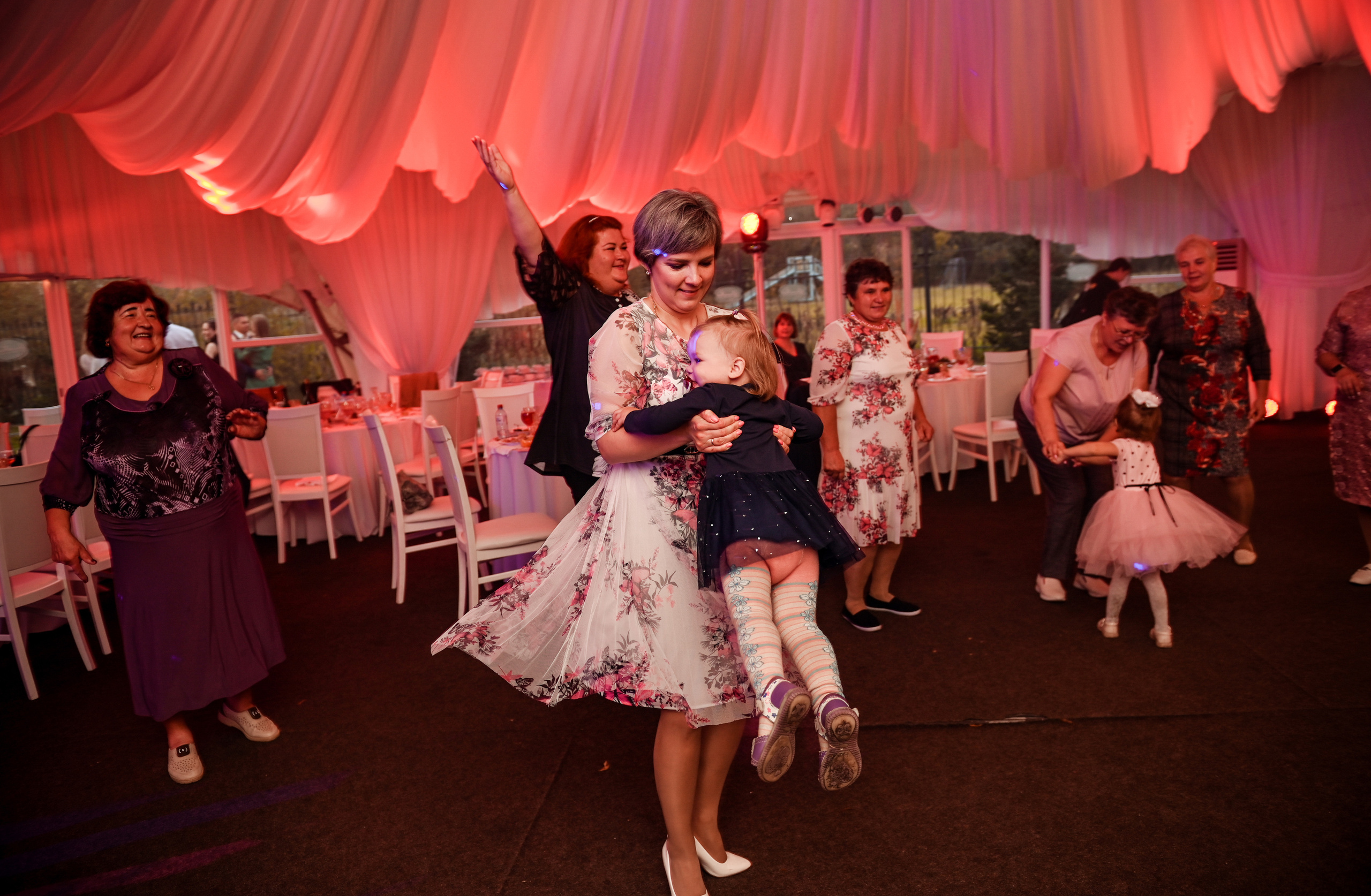 Евгений и Яна. Свадебный, семейный, детский, контент фотограф в Омске Максим Ильин