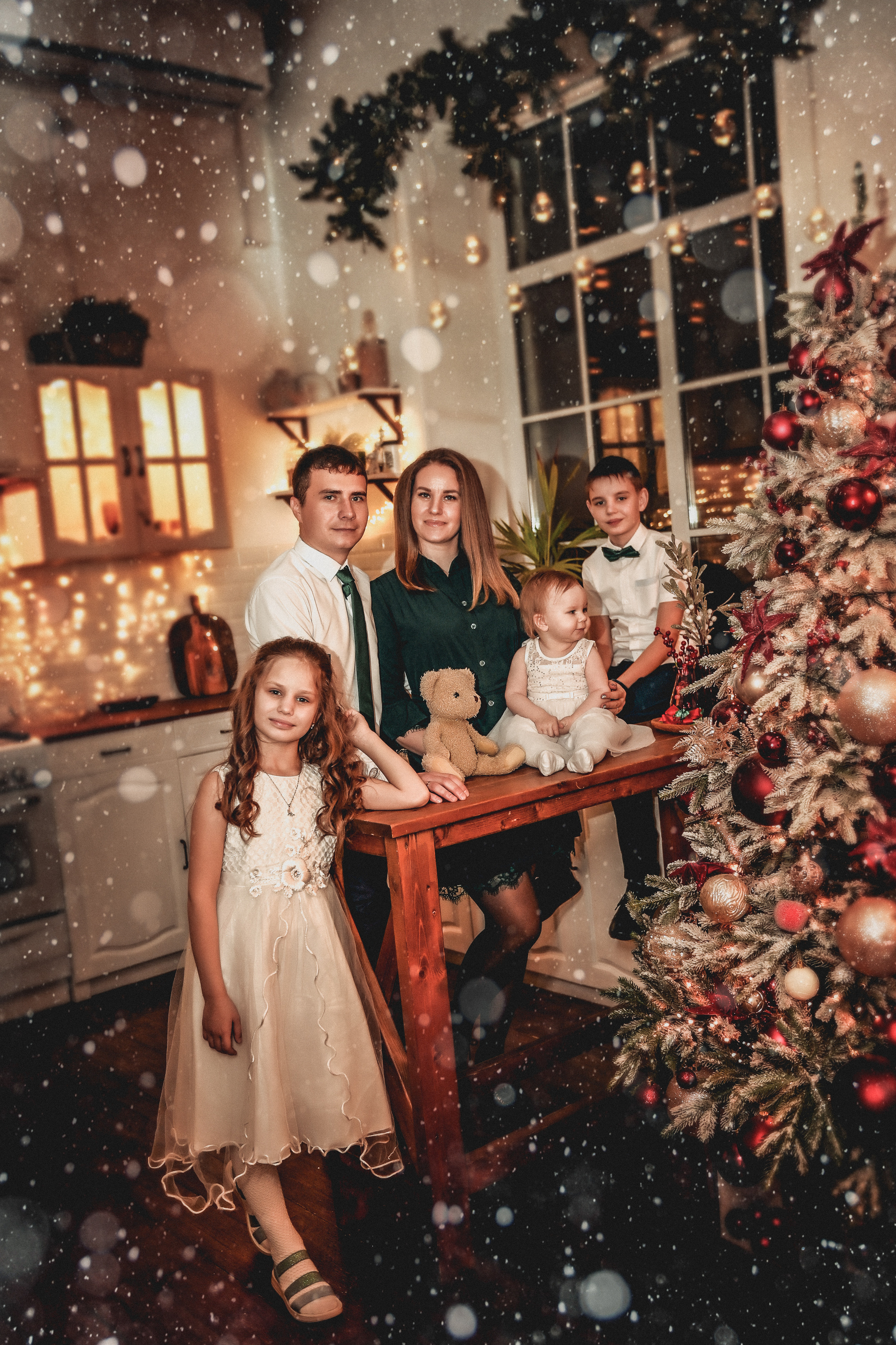 Студийные семейные, детские, индивидуальные фотосессии. Свадебный, семейный, детский, контент фотограф в Омске Максим Ильин