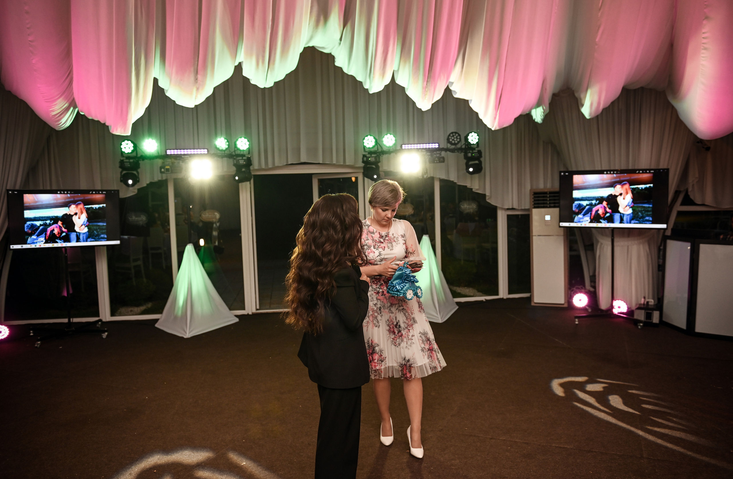 Евгений и Яна. Свадебный, семейный, детский, контент фотограф в Омске Максим Ильин