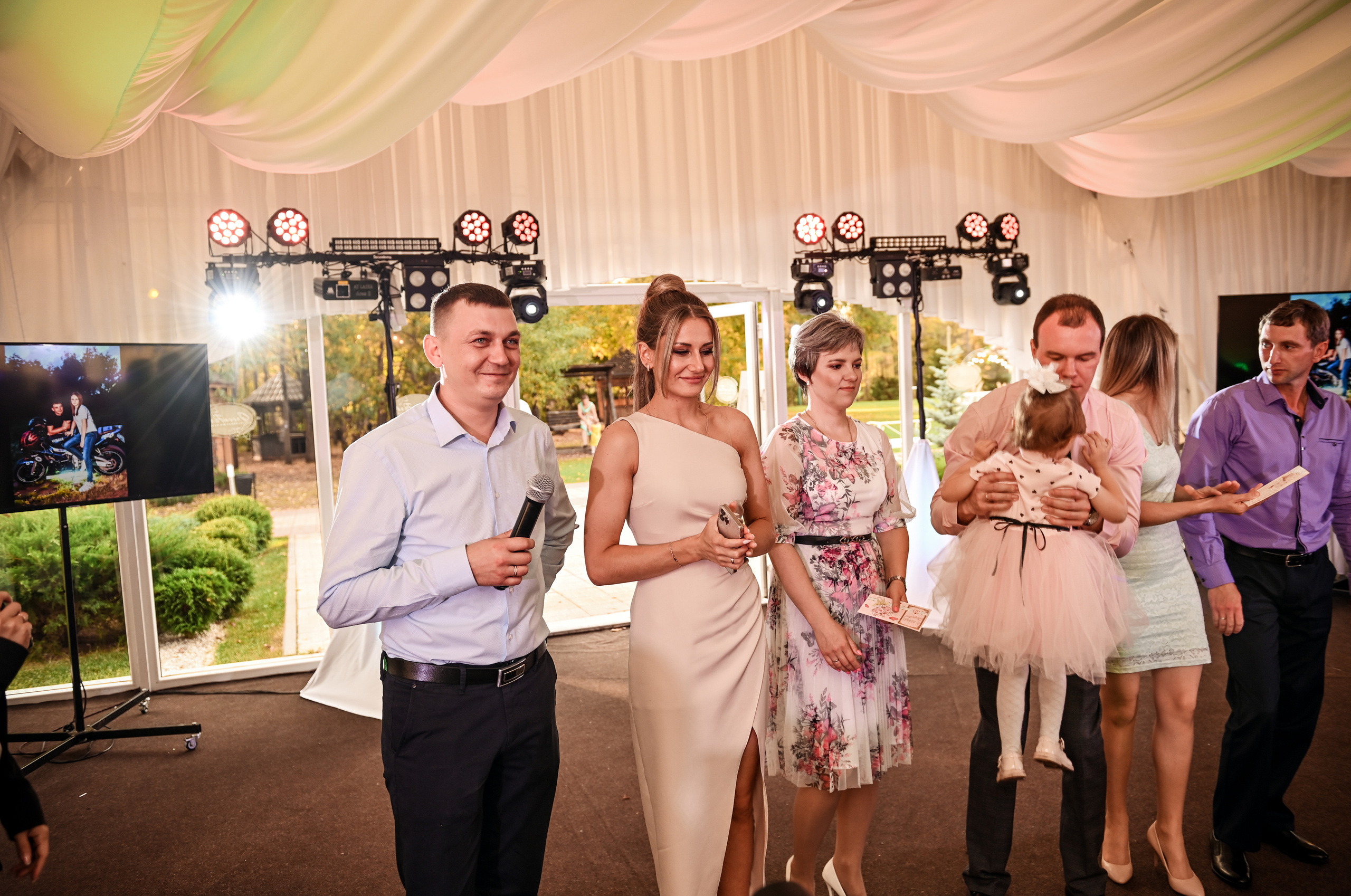 Евгений и Яна. Свадебный, семейный, детский, контент фотограф в Омске Максим Ильин