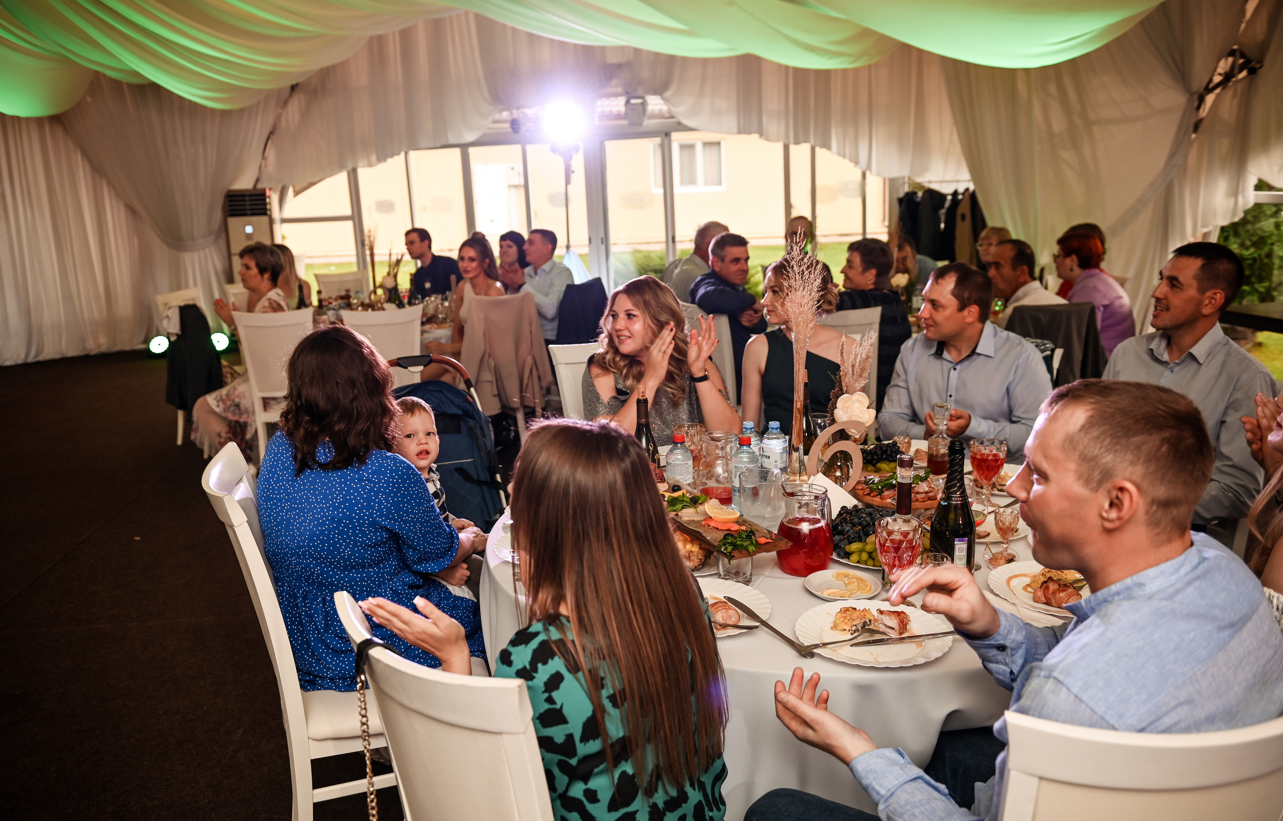 Евгений и Яна. Свадебный, семейный, детский, контент фотограф в Омске Максим Ильин