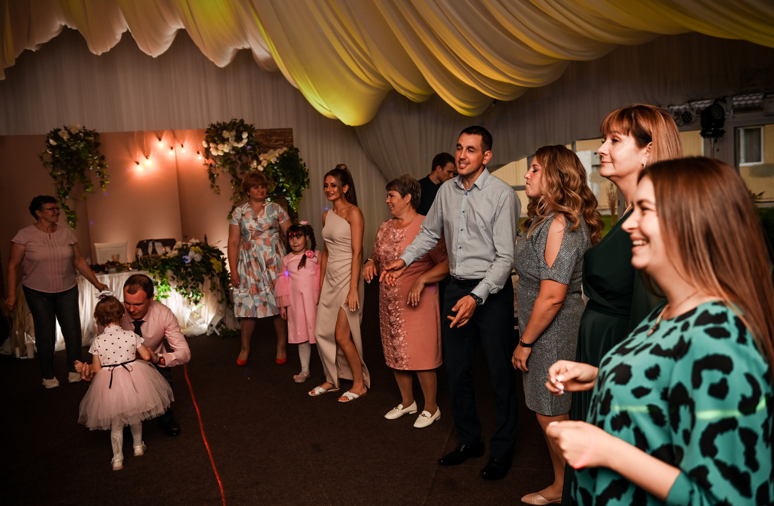 Евгений и Яна. Свадебный, семейный, детский, контент фотограф в Омске Максим Ильин